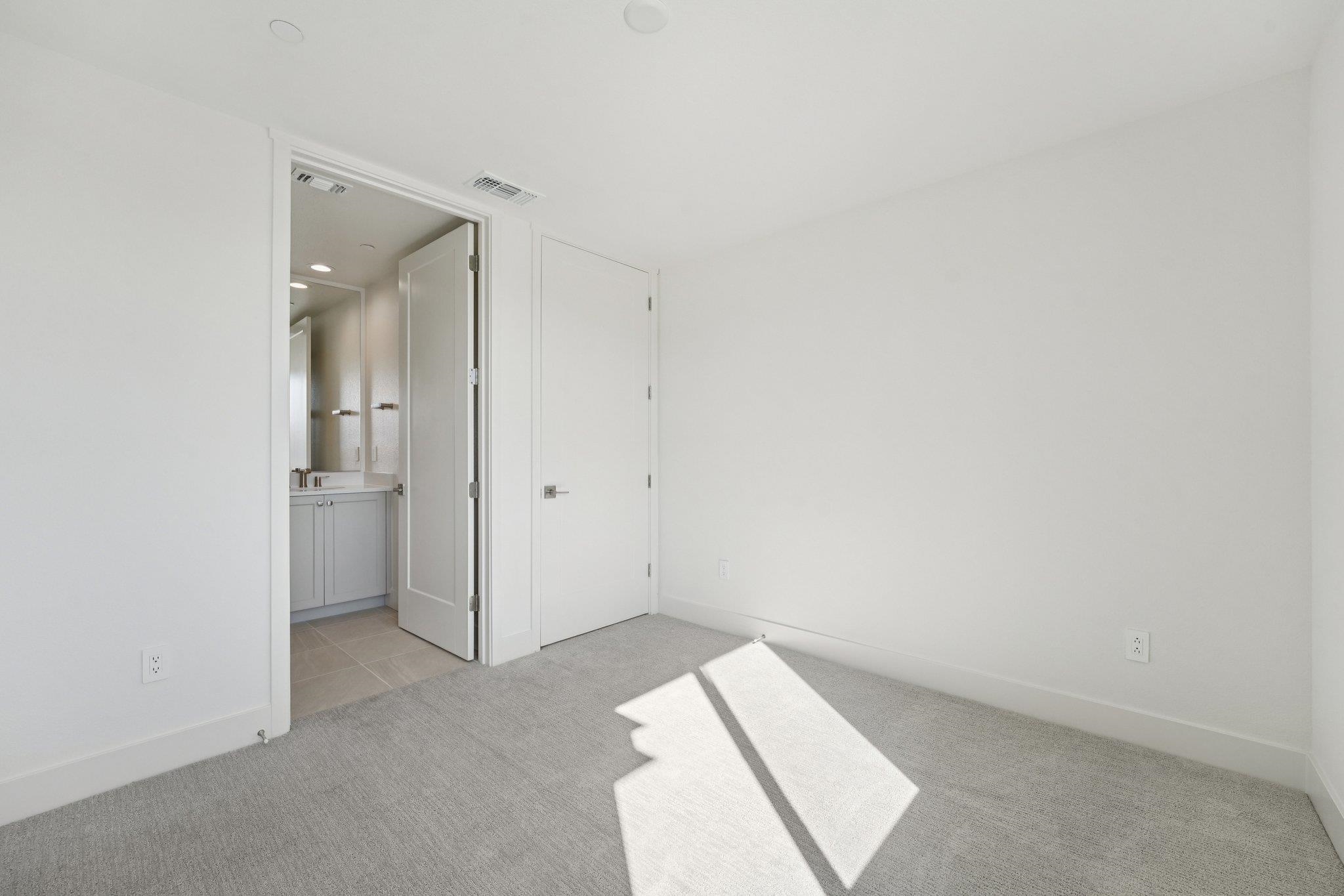 Photo #30: 41121681 Listing: Photo #30