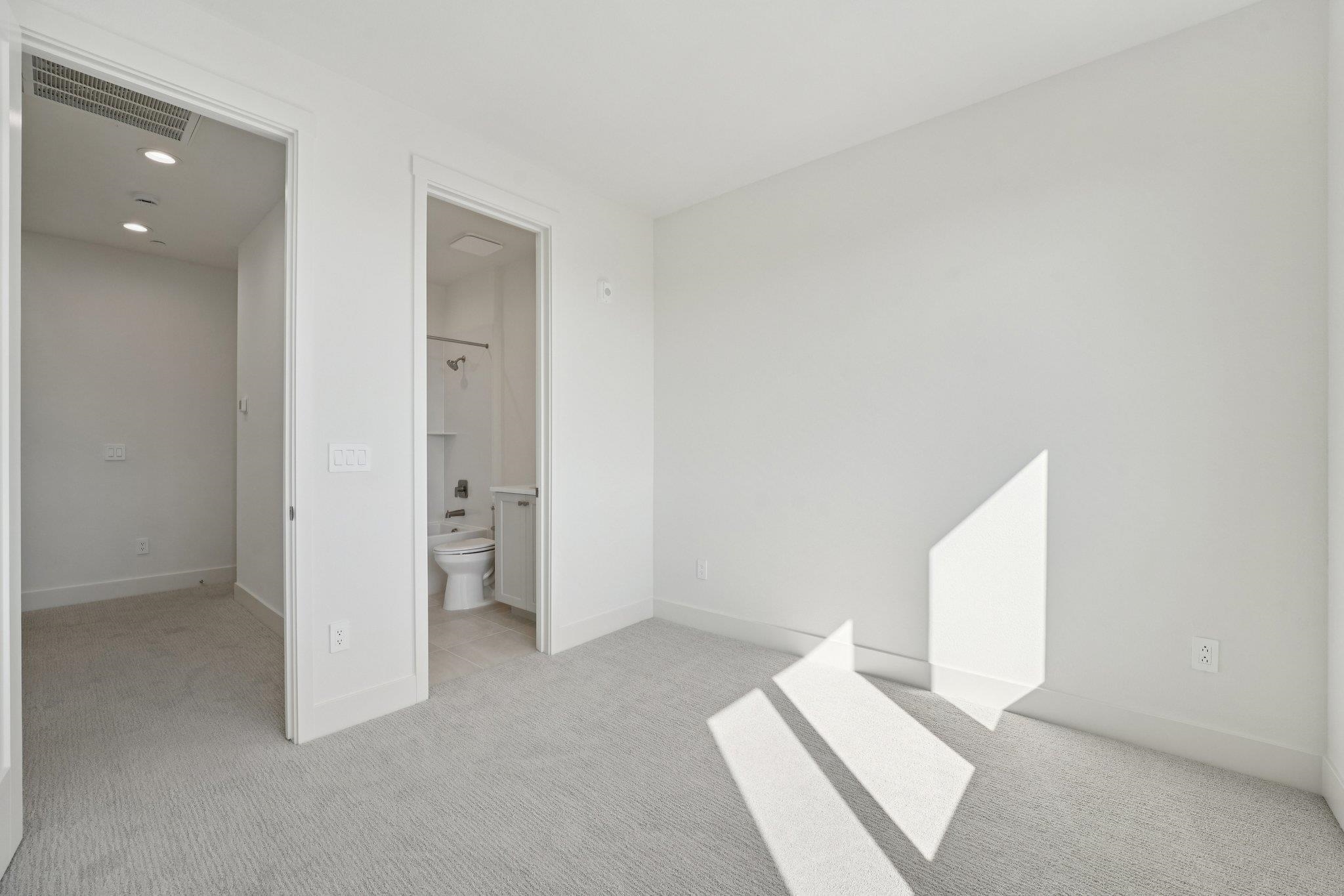 Photo #35: 41121681 Listing: Photo #35