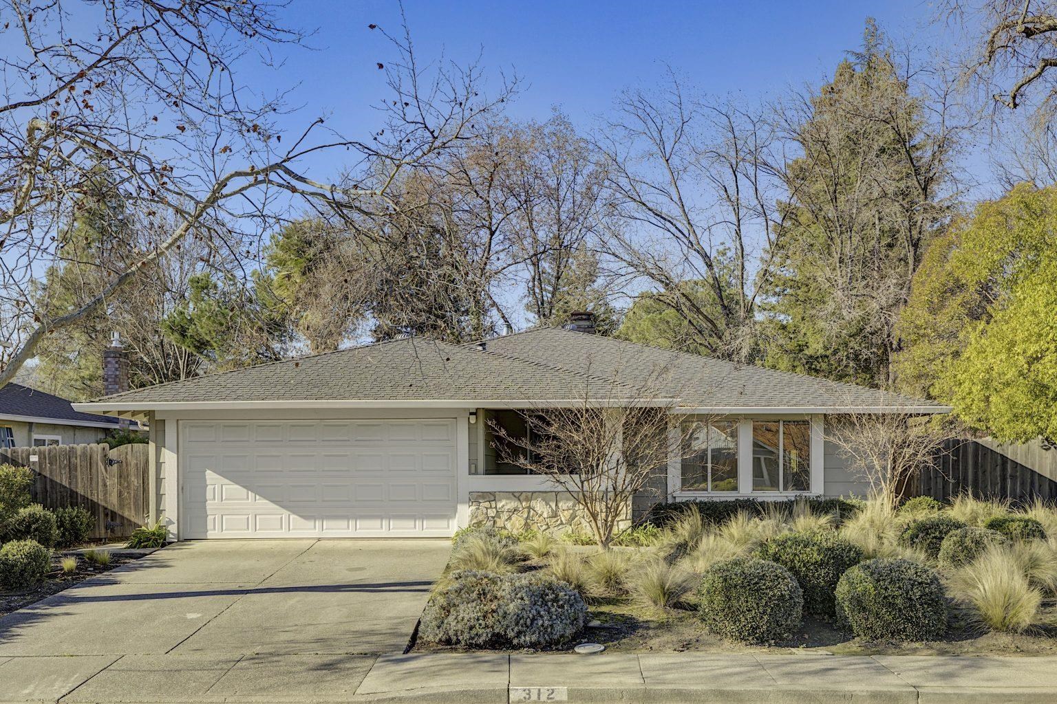 Front Image Thumbnail for EB41121685