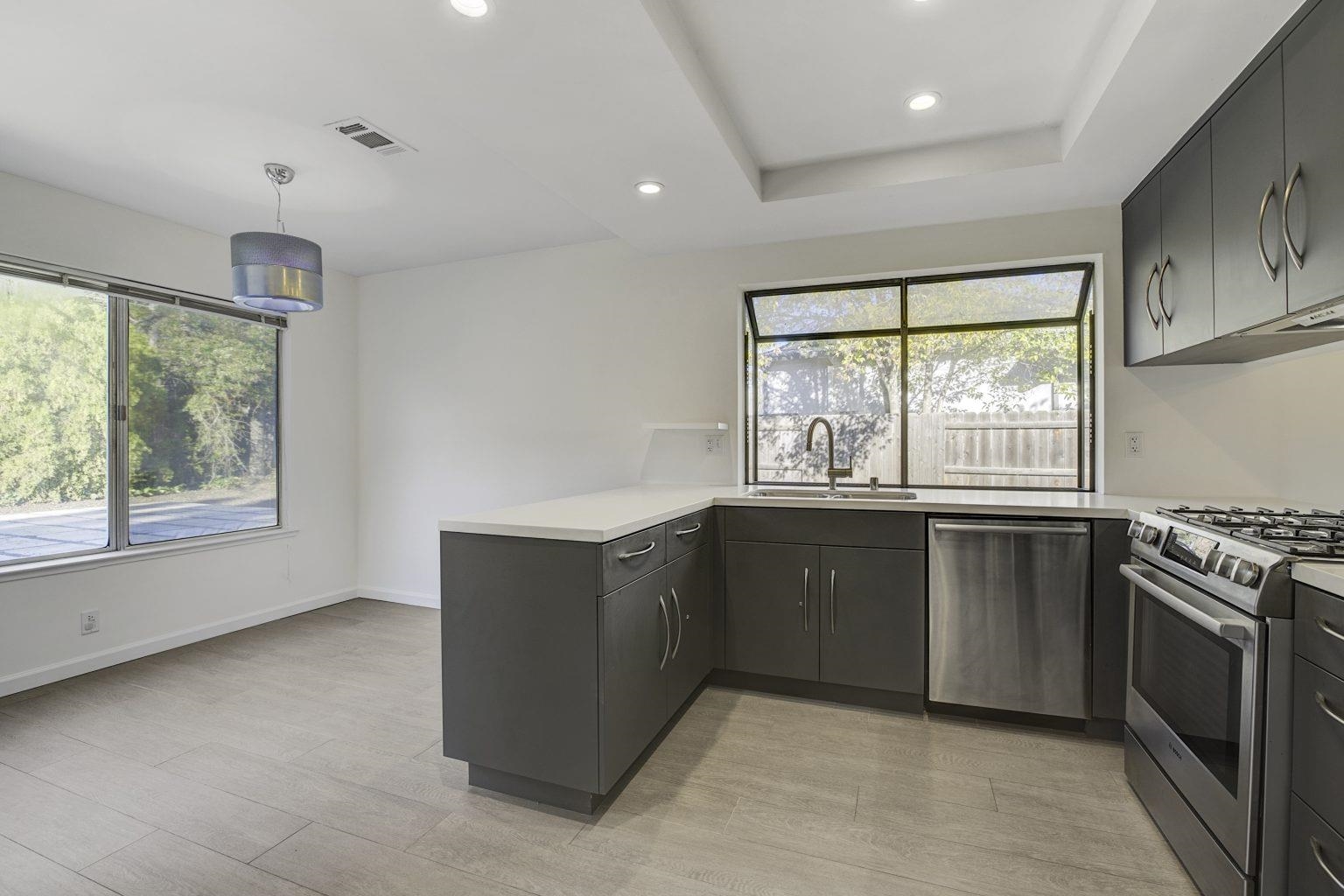 Detail Gallery Image 16 of 39 For 312 N Alamo Drive, Vacaville,  CA 95688 - 3 Beds | 2 Baths