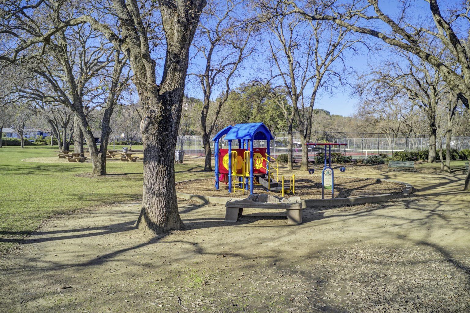 Detail Gallery Image 37 of 39 For 312 N Alamo Drive, Vacaville,  CA 95688 - 3 Beds | 2 Baths