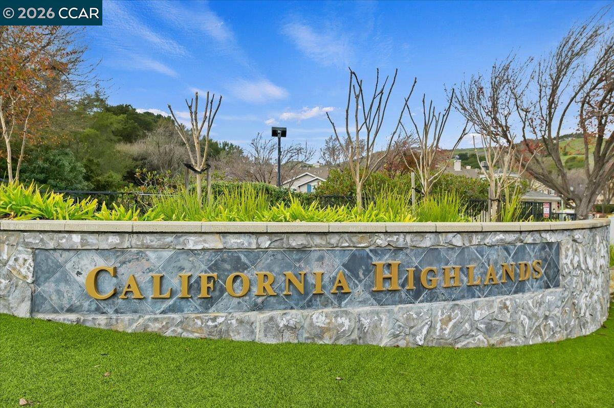 Photo #2: 41121686 Listing: Photo #2