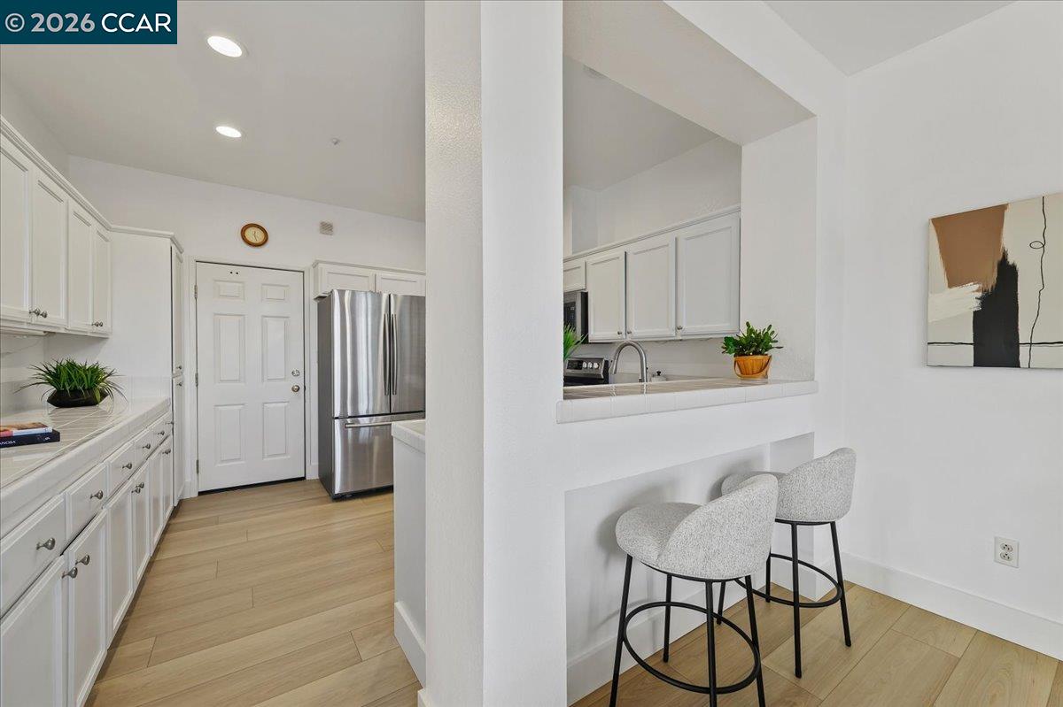 Photo #12: 41121686 Listing: Photo #12