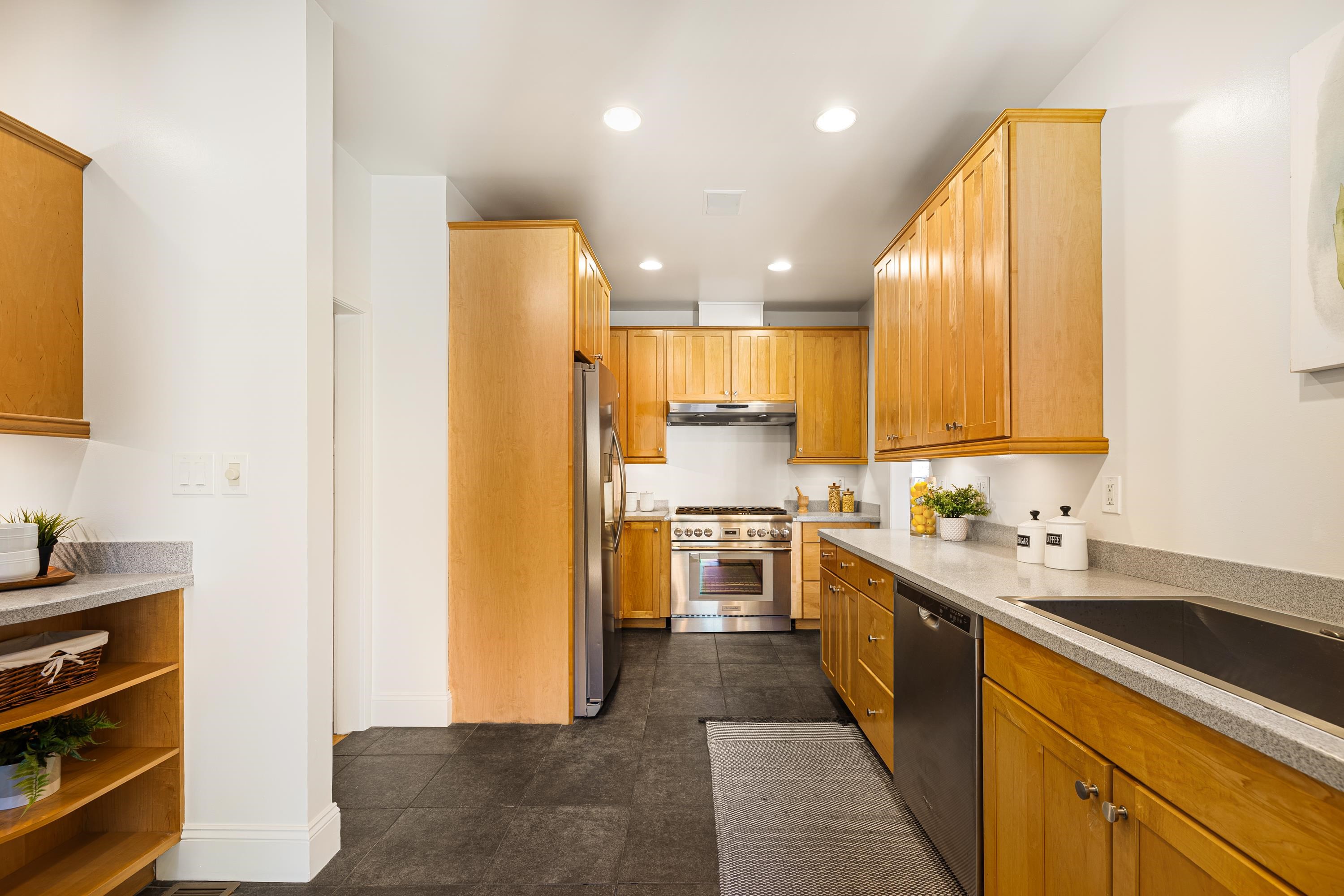 Detail Gallery Image 33 of 60 For 3942 Woodruff Ave, Oakland,  CA 94602 - 2 Beds | 1 Baths