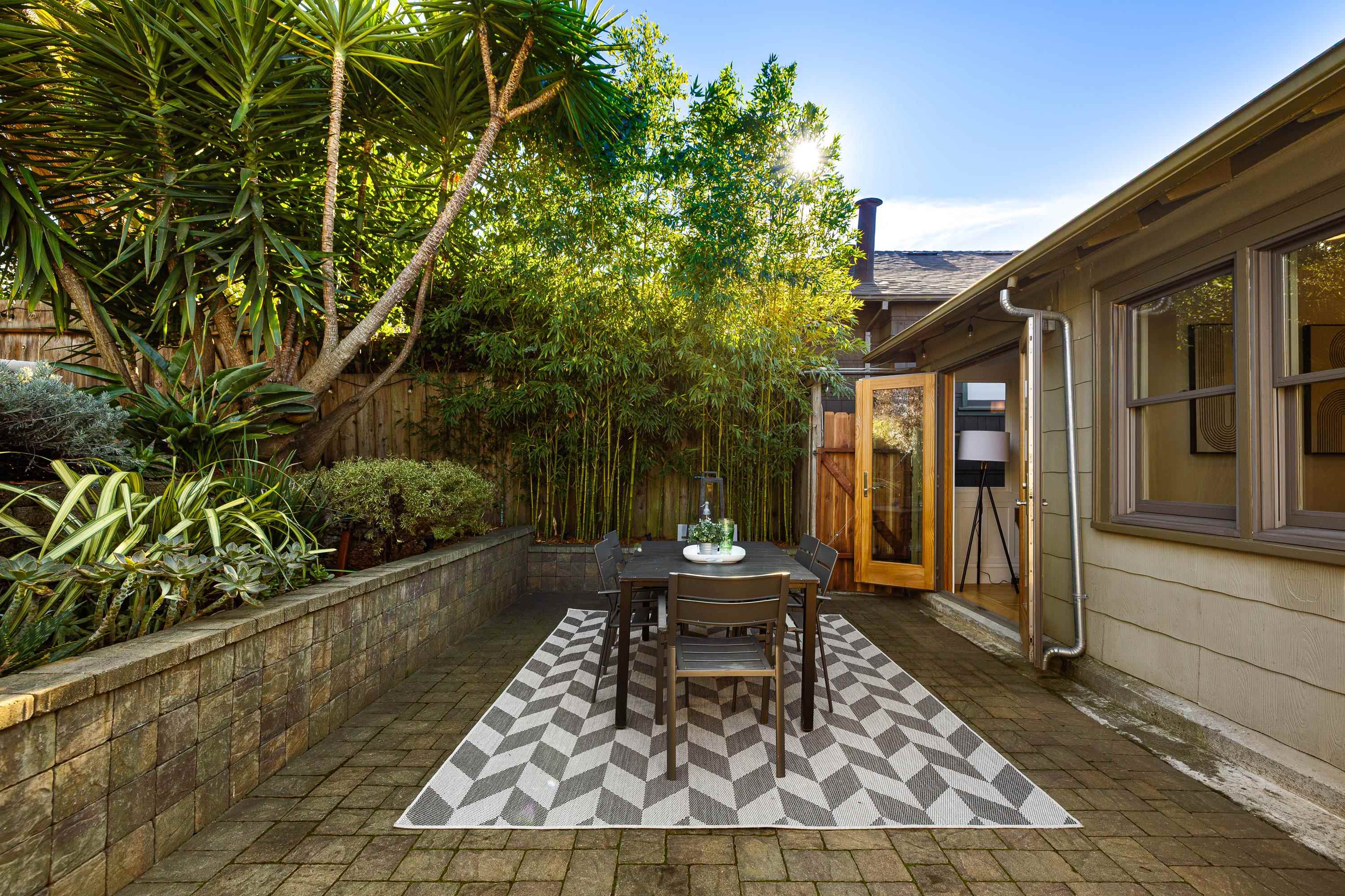 Detail Gallery Image 50 of 60 For 3942 Woodruff Ave, Oakland,  CA 94602 - 2 Beds | 1 Baths