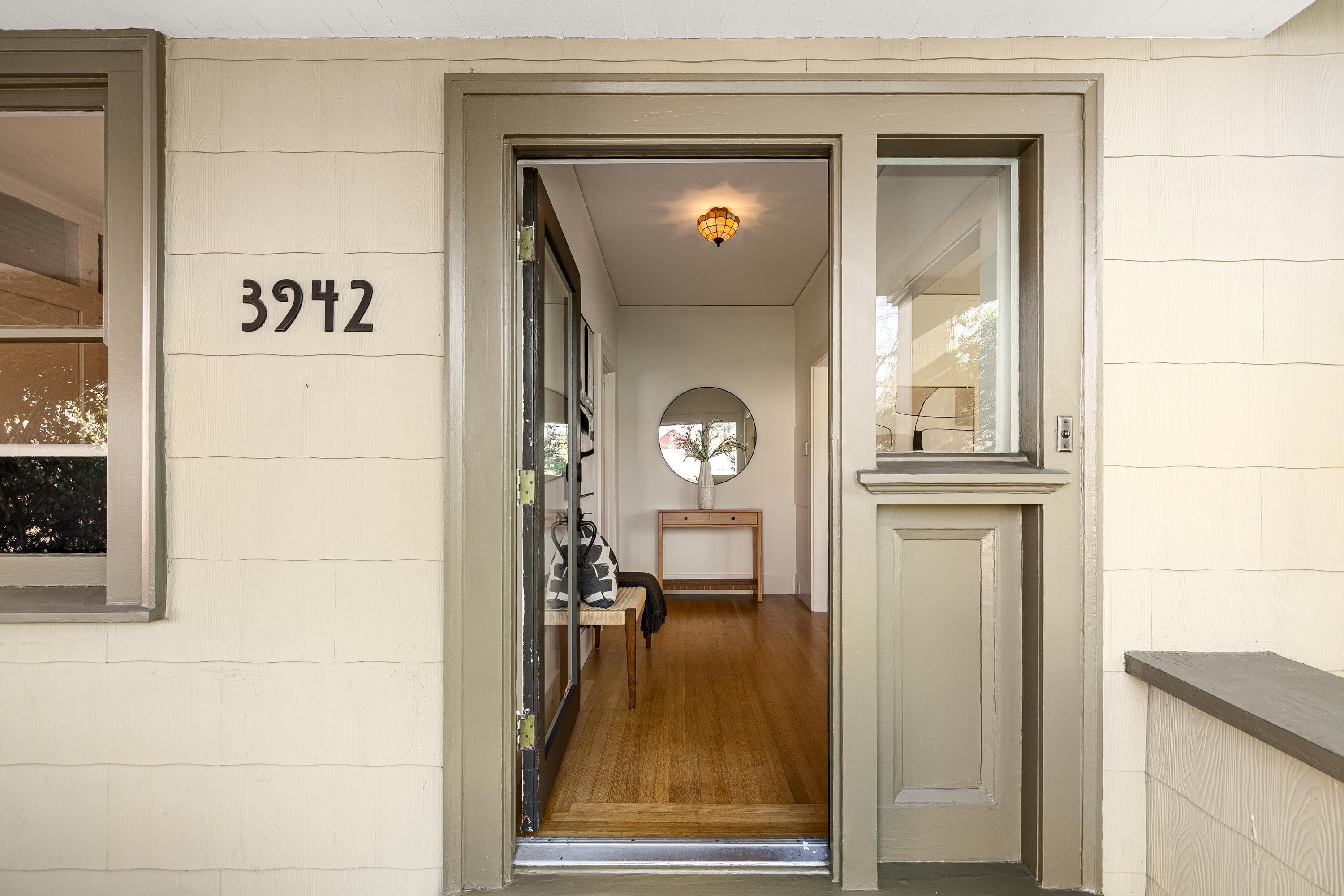Detail Gallery Image 6 of 60 For 3942 Woodruff Ave, Oakland,  CA 94602 - 2 Beds | 1 Baths