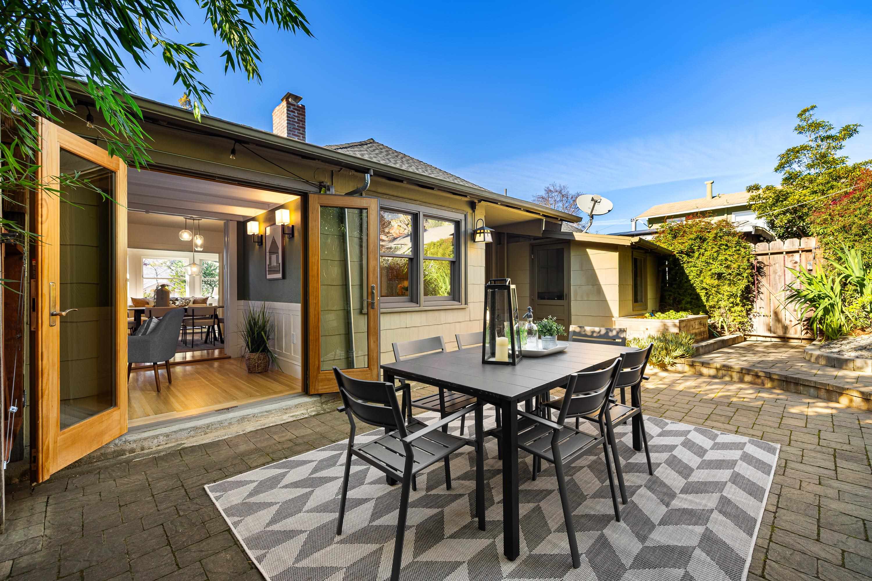 Detail Gallery Image 51 of 60 For 3942 Woodruff Ave, Oakland,  CA 94602 - 2 Beds | 1 Baths