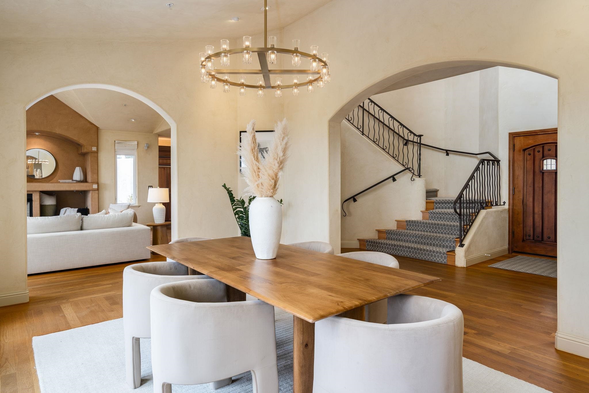 Detail Gallery Image 17 of 60 For 6257 Virgo Rd, Oakland,  CA 94611 - 5 Beds | 3/1 Baths