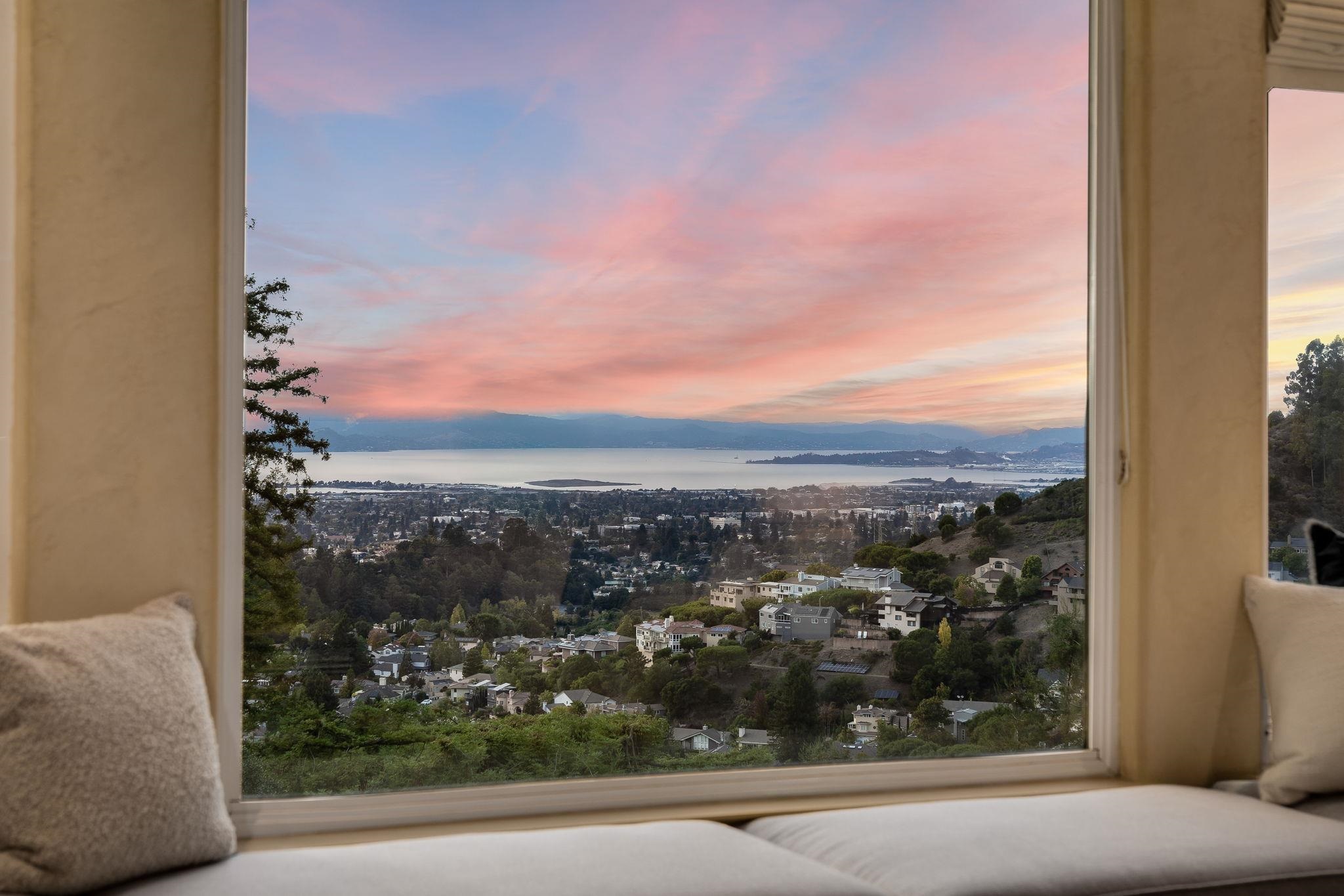 Detail Gallery Image 52 of 60 For 6257 Virgo Rd, Oakland,  CA 94611 - 5 Beds | 3/1 Baths