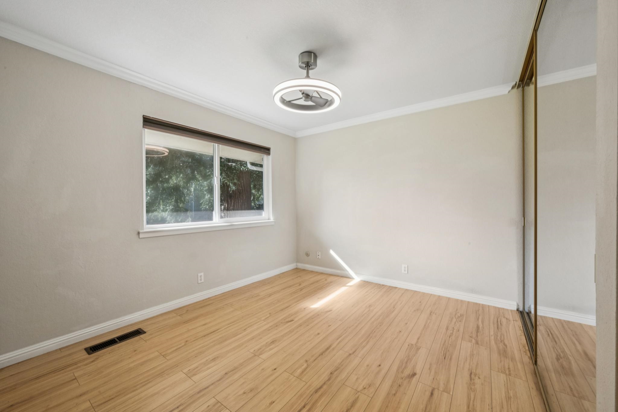 Photo #32: 41121692 Listing: Photo #32