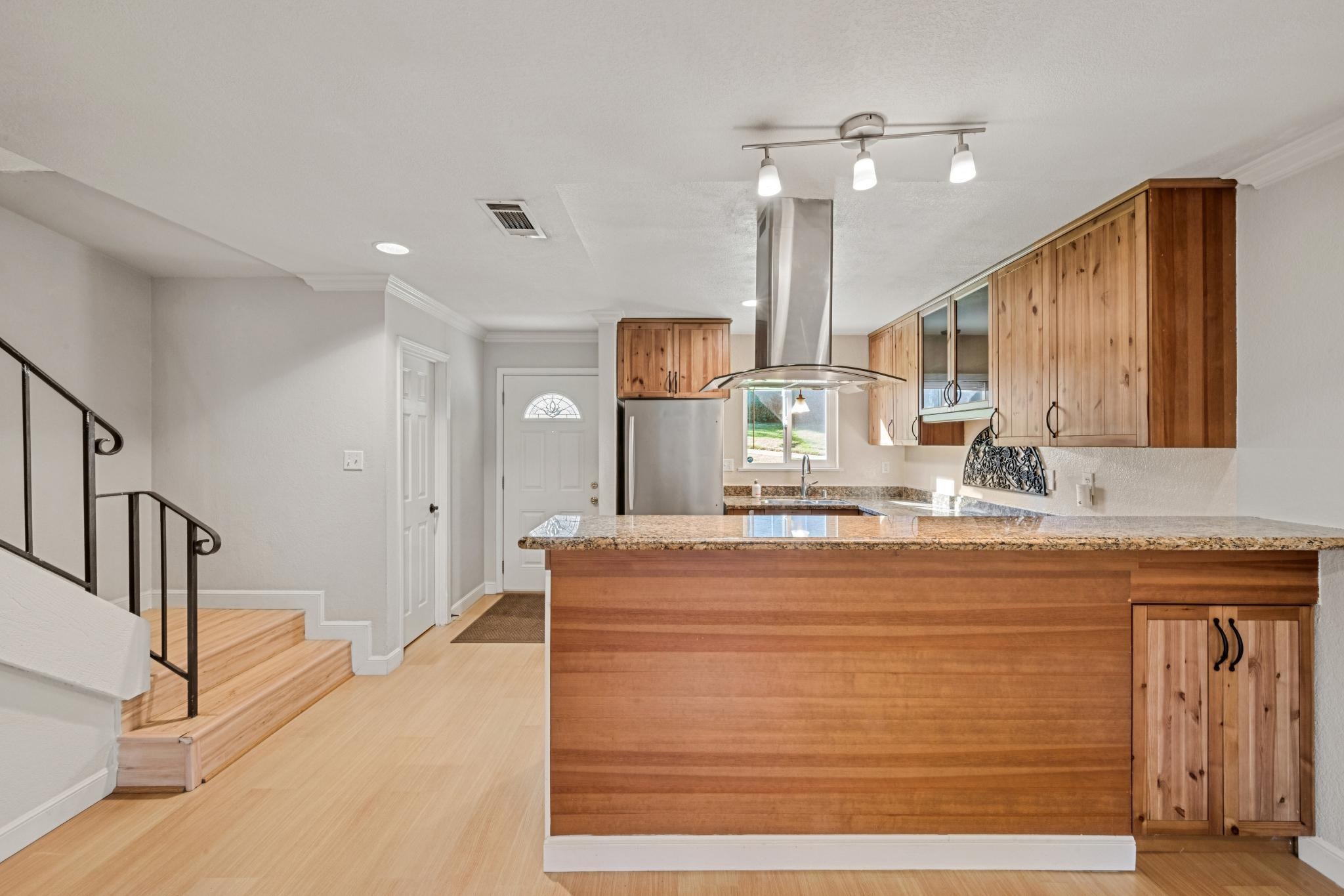 Photo #10: 41121692 Listing: Photo #10