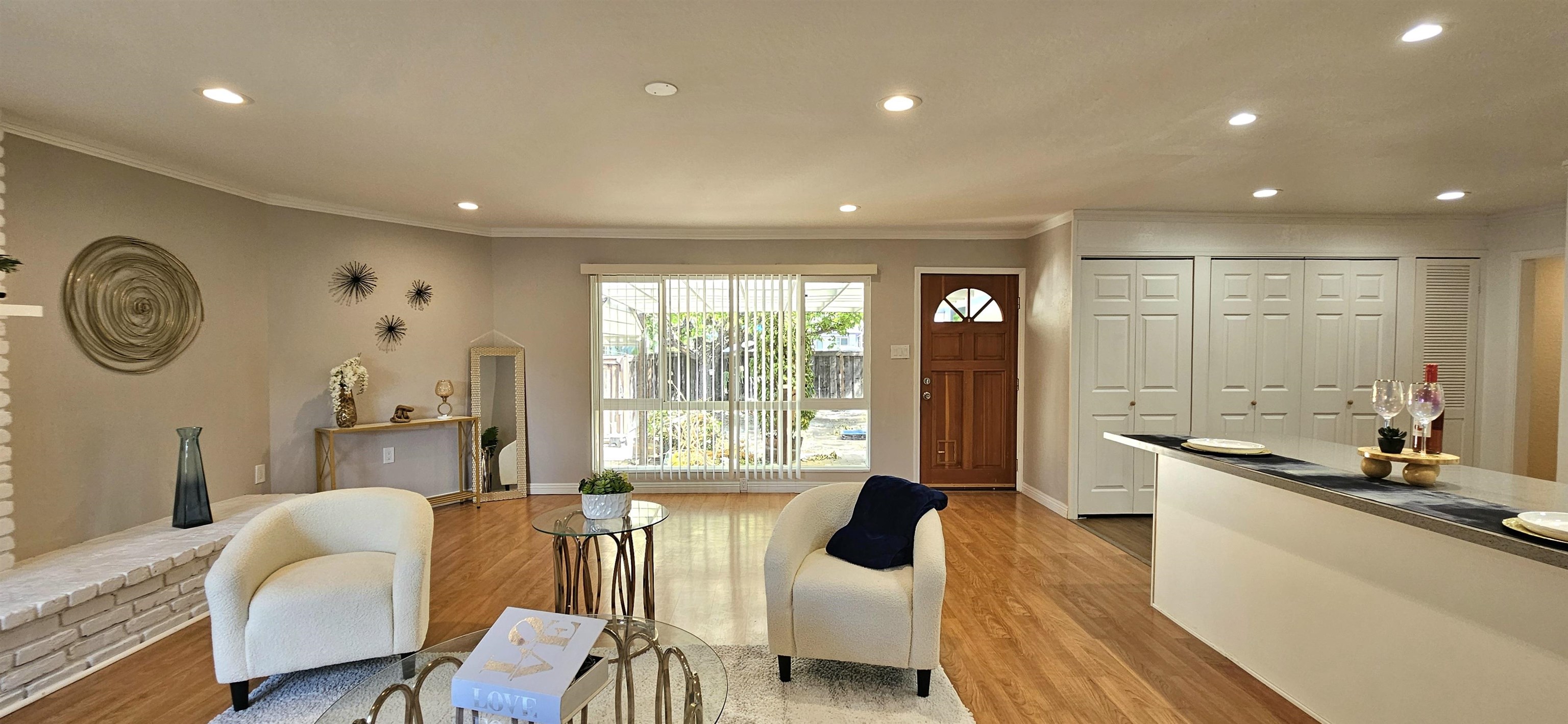 Detail Gallery Image 12 of 30 For 3195 Willow Pass Rd, Concord,  CA 94519 - 3 Beds | 1/1 Baths