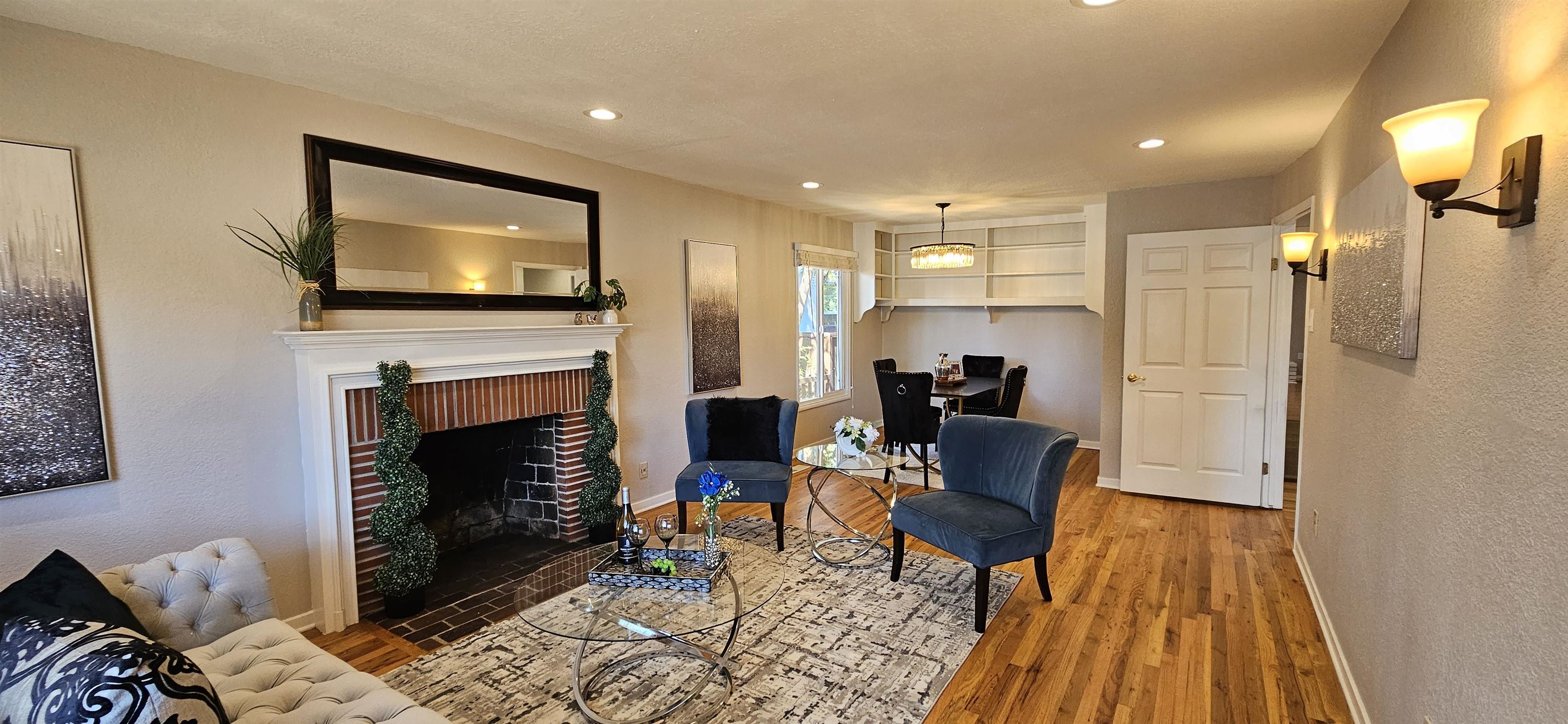 Detail Gallery Image 4 of 30 For 3195 Willow Pass Rd, Concord,  CA 94519 - 3 Beds | 1/1 Baths