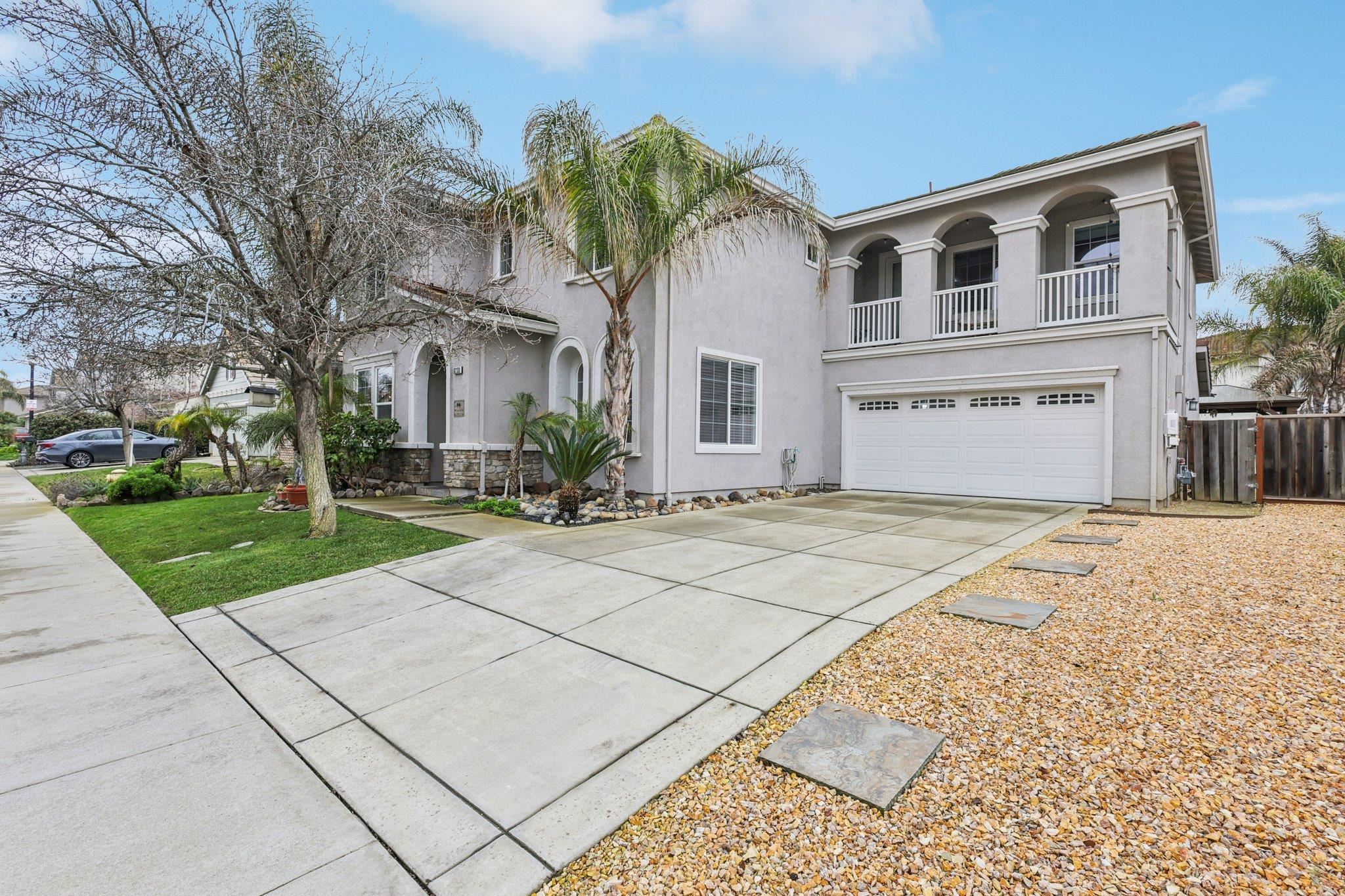 Detail Gallery Image 3 of 55 For 6238 Crystal Springs Cir, Discovery Bay,  CA 94505 - 4 Beds | 3/1 Baths
