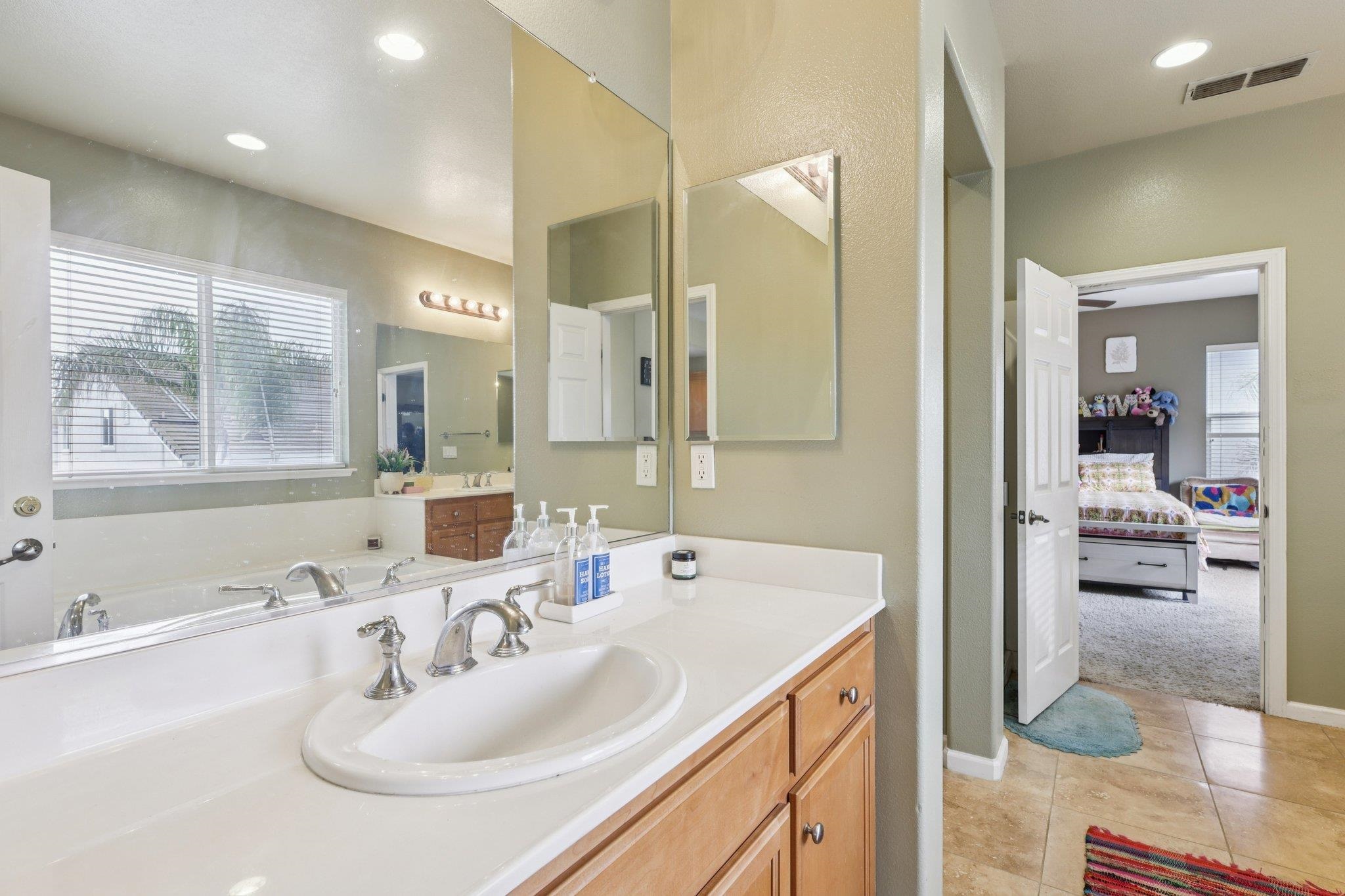 Detail Gallery Image 25 of 55 For 6238 Crystal Springs Cir, Discovery Bay,  CA 94505 - 4 Beds | 3/1 Baths