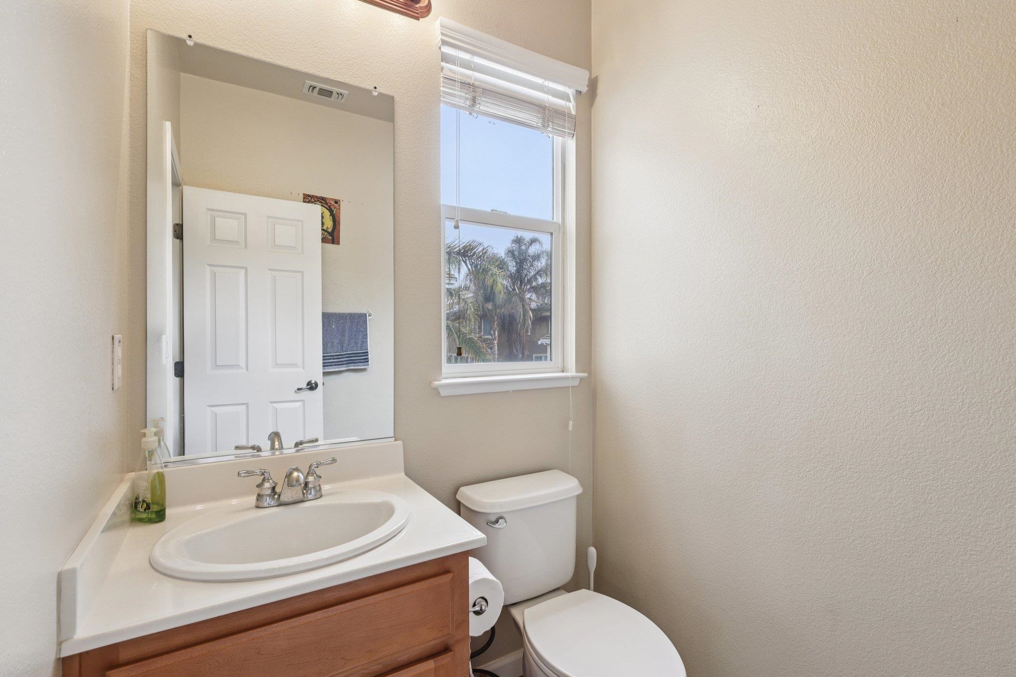 Detail Gallery Image 37 of 55 For 6238 Crystal Springs Cir, Discovery Bay,  CA 94505 - 4 Beds | 3/1 Baths