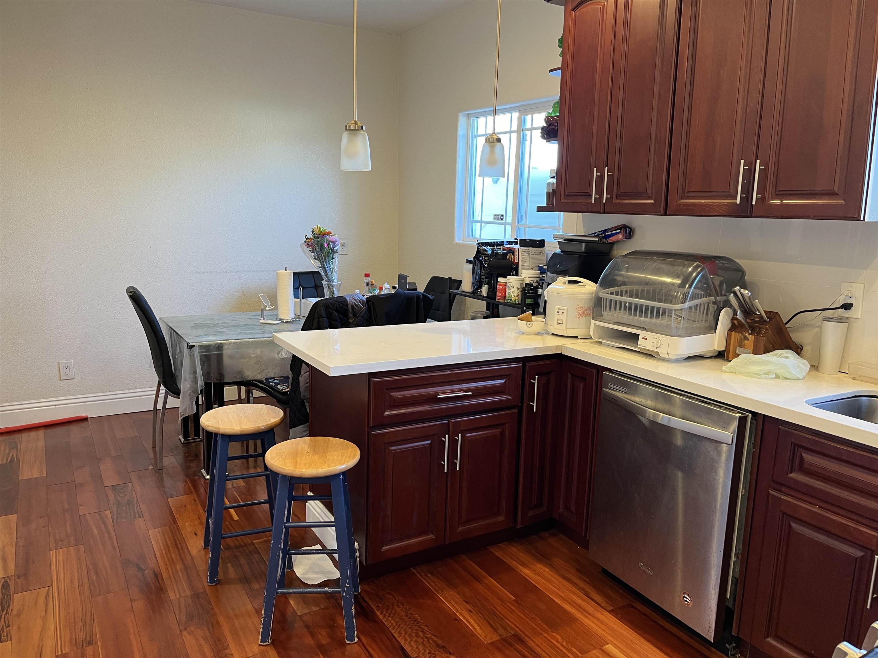 Detail Gallery Image 7 of 13 For 22168 Peralta St, Hayward,  CA 94541 - 2 Beds | 1 Baths