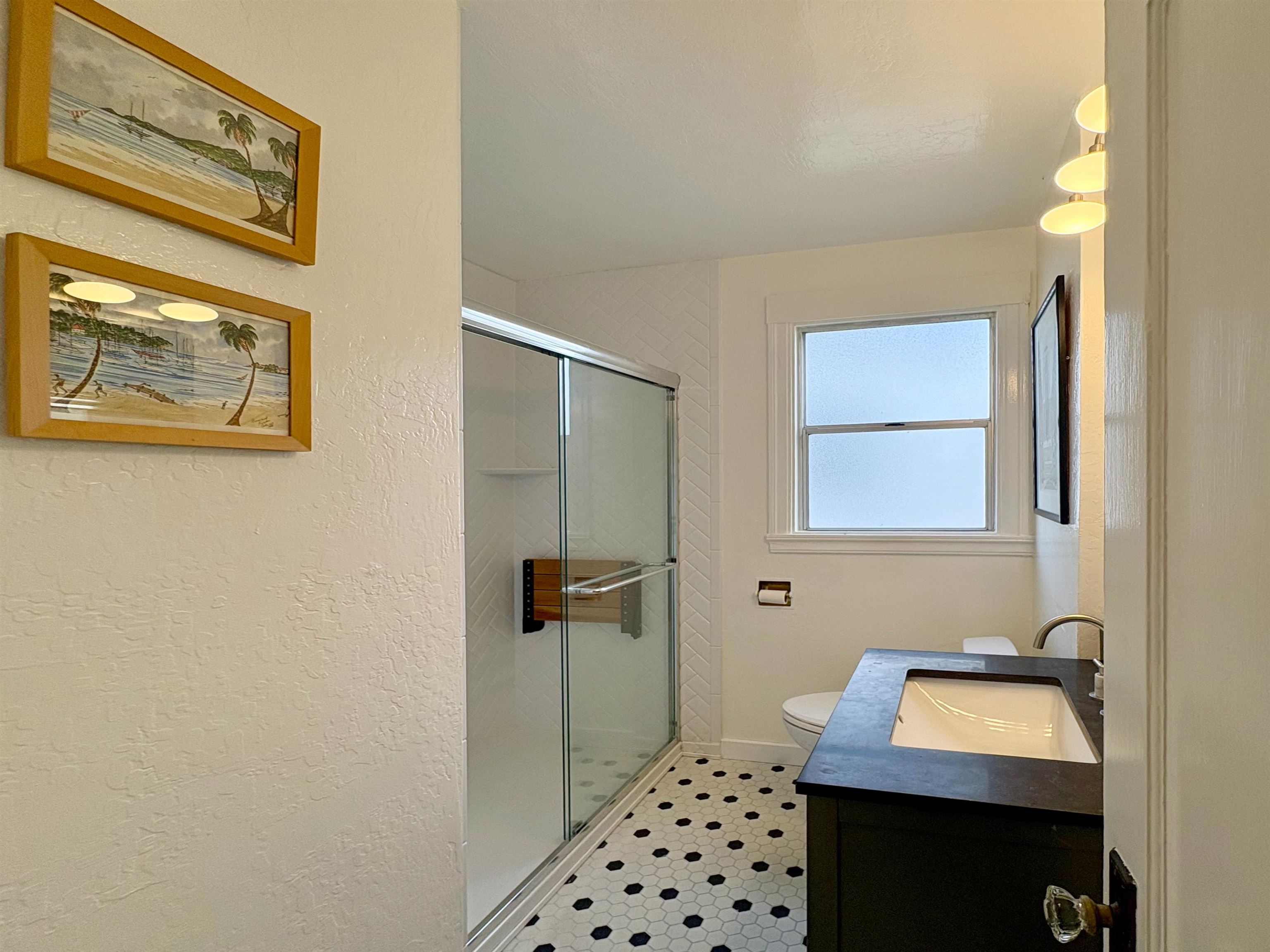 Detail Gallery Image 12 of 26 For 2818 Morgan Ave, Oakland,  CA 94602 - 2 Beds | 1 Baths