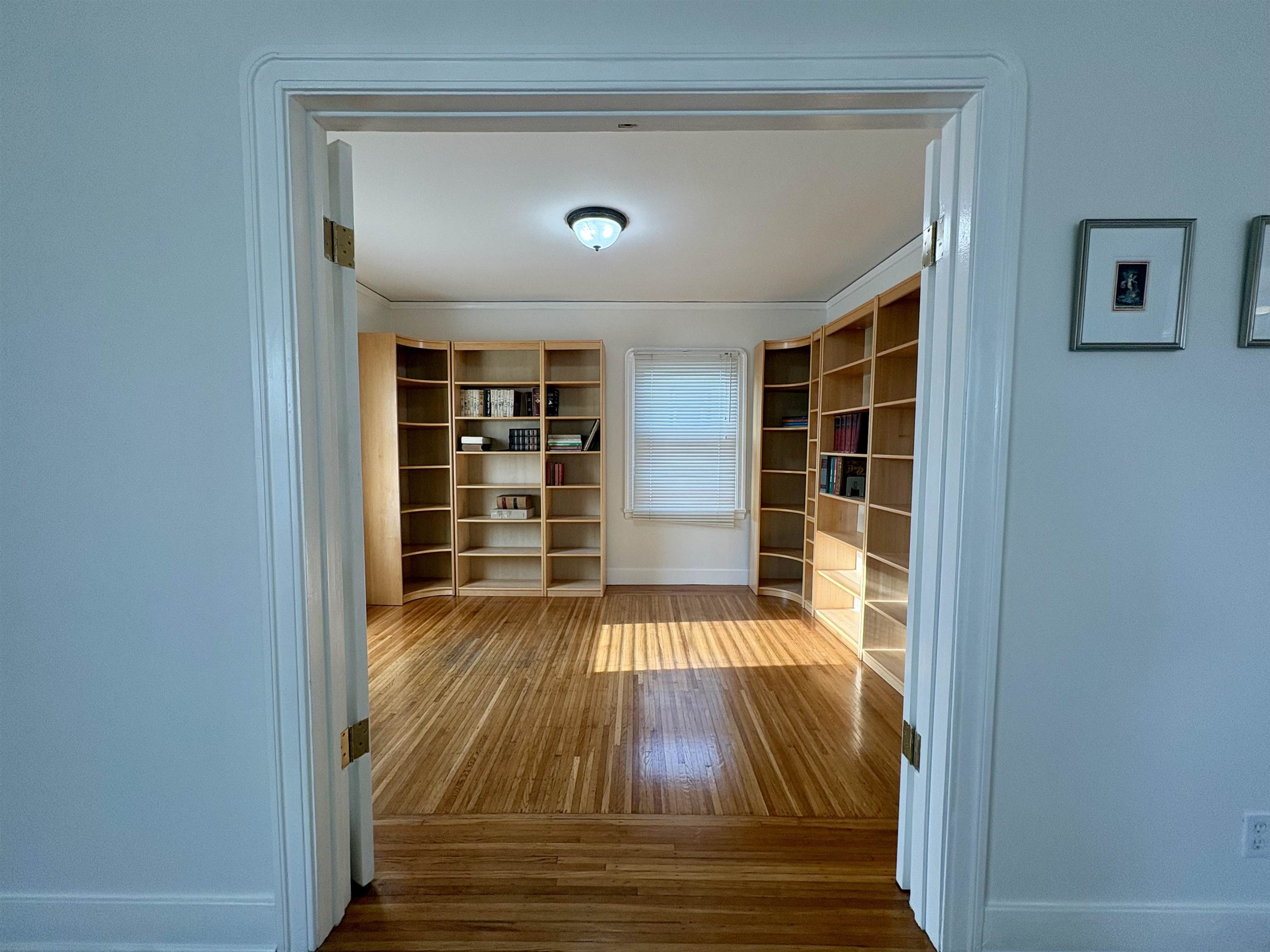 Detail Gallery Image 10 of 26 For 2818 Morgan Ave, Oakland,  CA 94602 - 2 Beds | 1 Baths