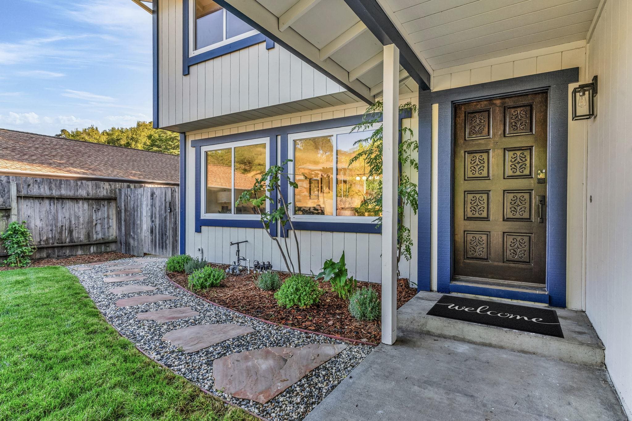 Detail Gallery Image 2 of 56 For 508 San Marin Dr, Novato,  CA 94945 - 4 Beds | 2/1 Baths