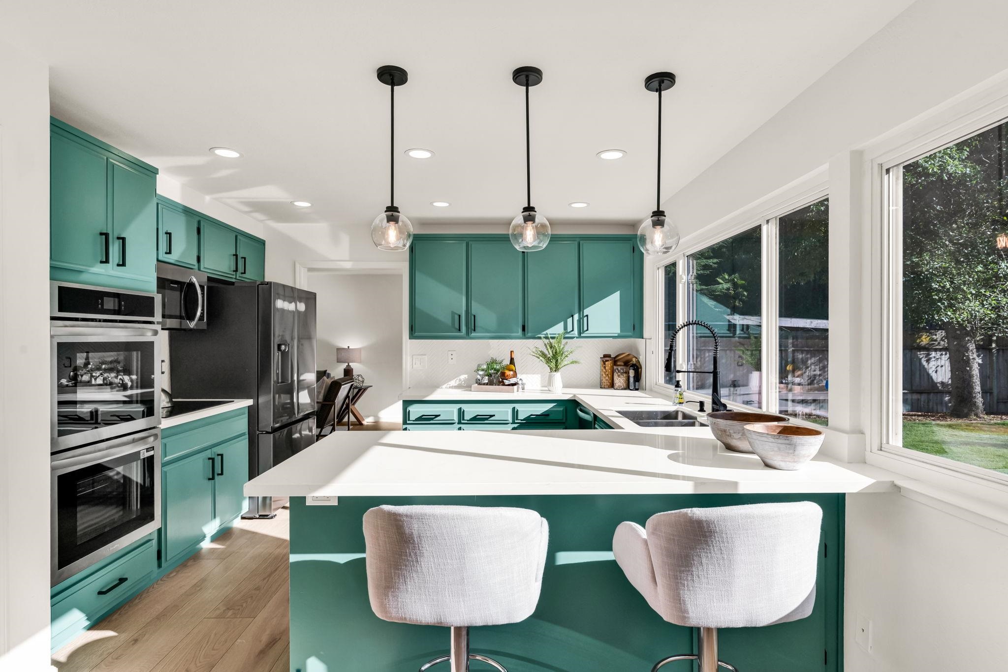 Detail Gallery Image 15 of 56 For 508 San Marin Dr, Novato,  CA 94945 - 4 Beds | 2/1 Baths