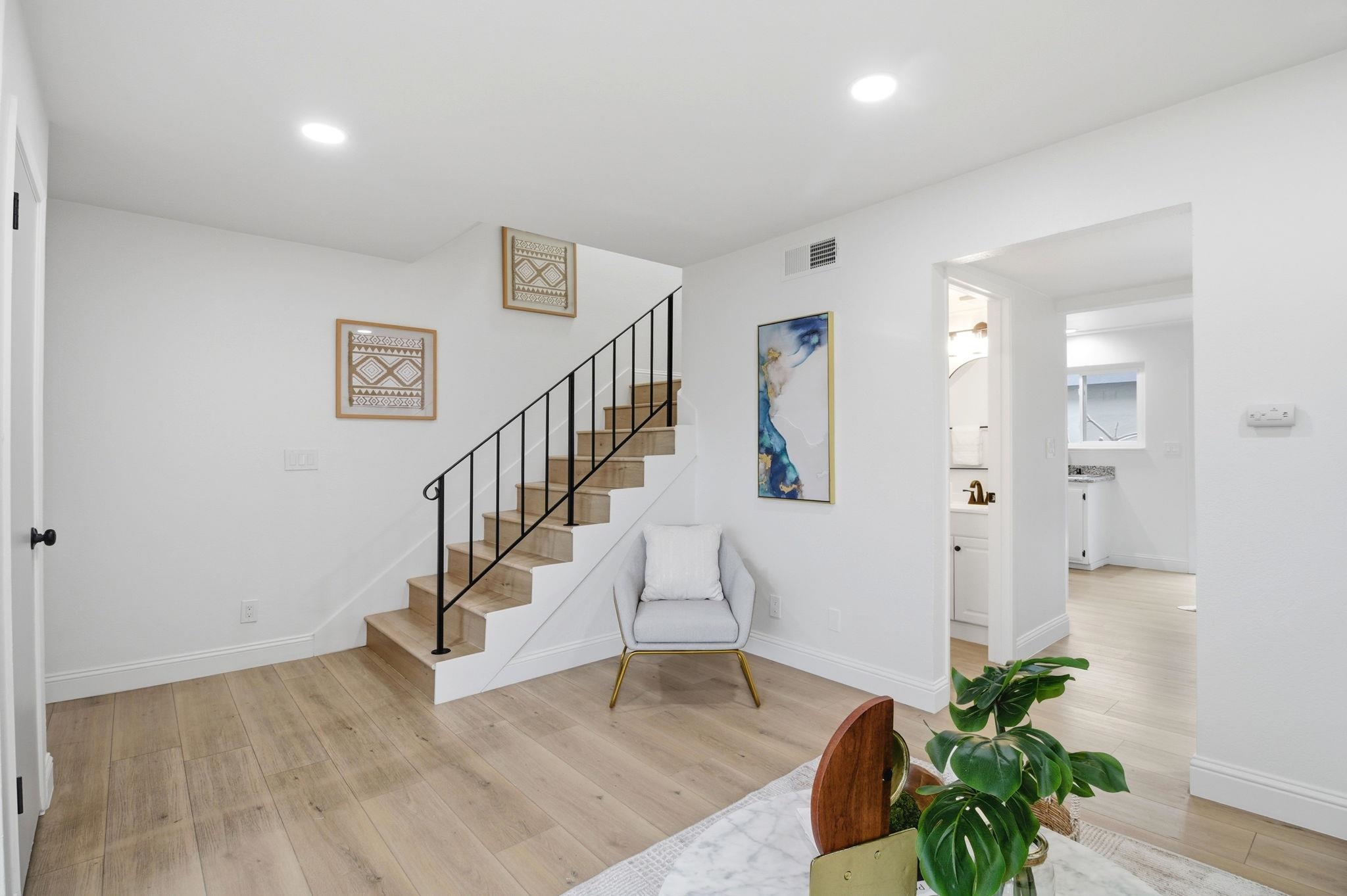 Detail Gallery Image 11 of 34 For 4304 Solano Way, Union City,  CA 94587 - 3 Beds | 2/1 Baths