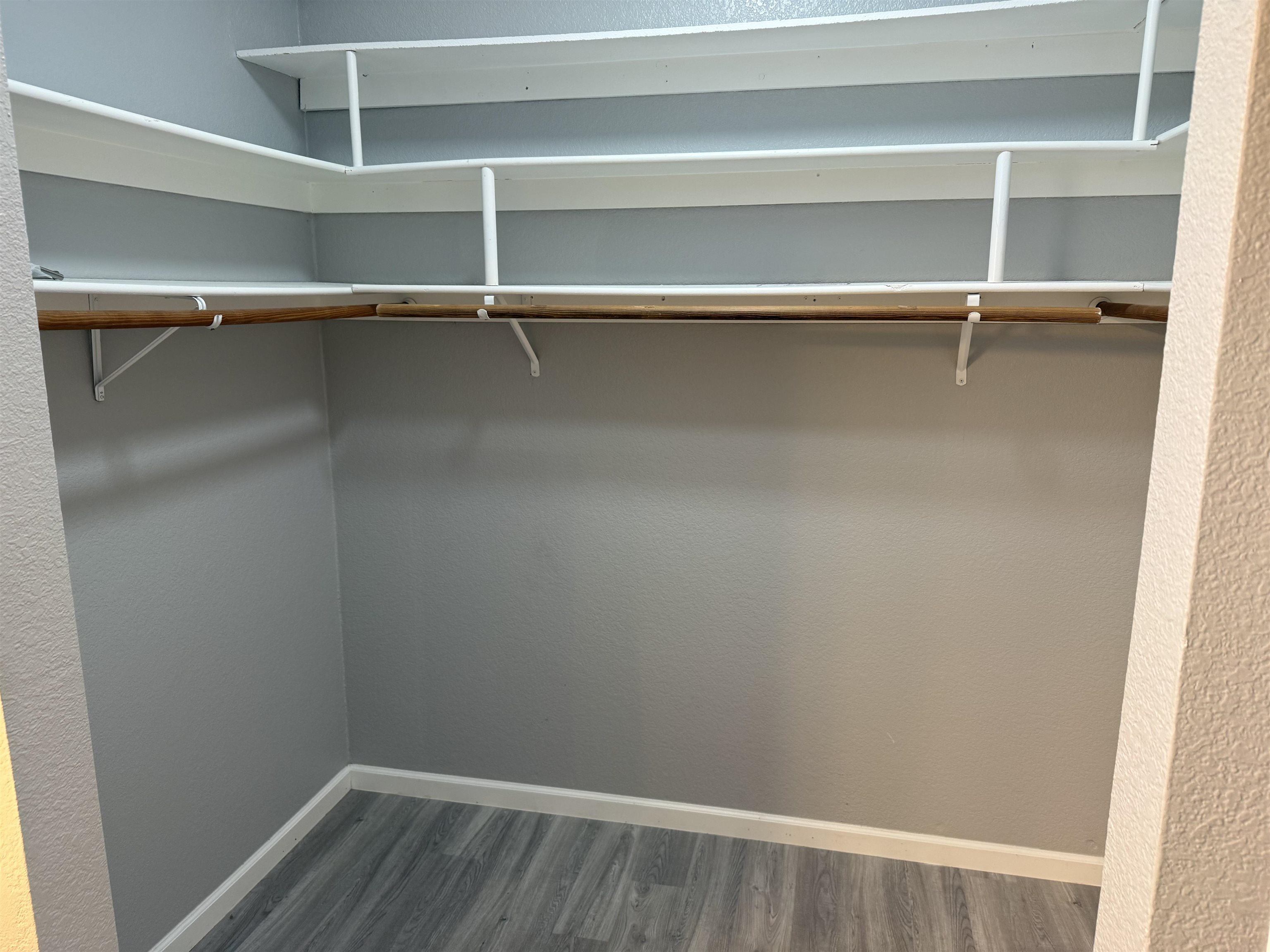 Detail Gallery Image 8 of 18 For 380 W Ruby St, Oakley,  CA 94561-2000 - 4 Beds | 2/1 Baths