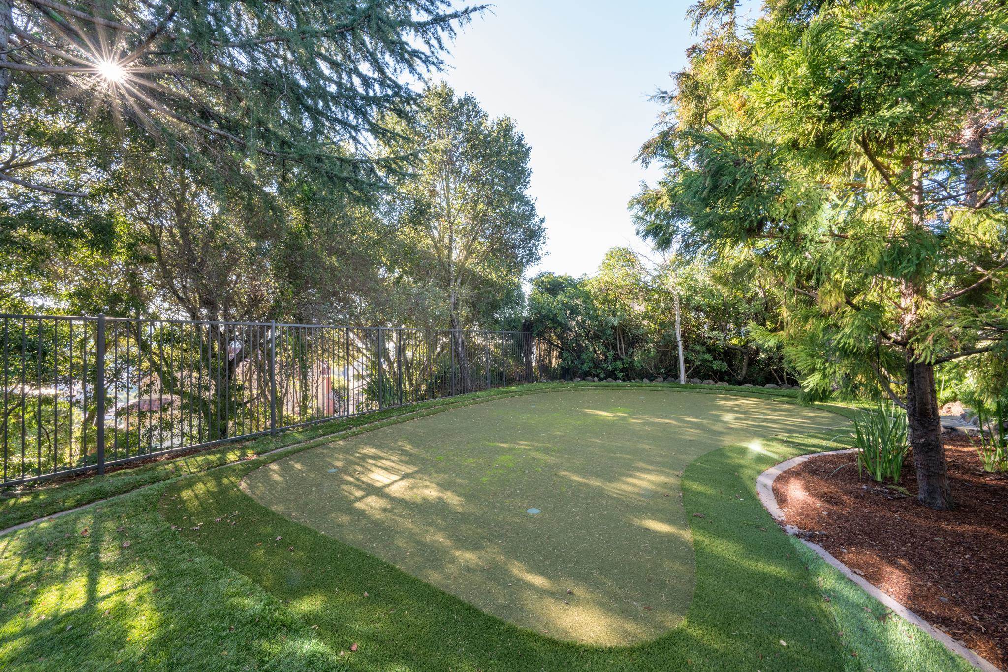 Detail Gallery Image 52 of 60 For 6000 Contra Costa Road, Oakland,  CA 94618 - 5 Beds | 3 Baths