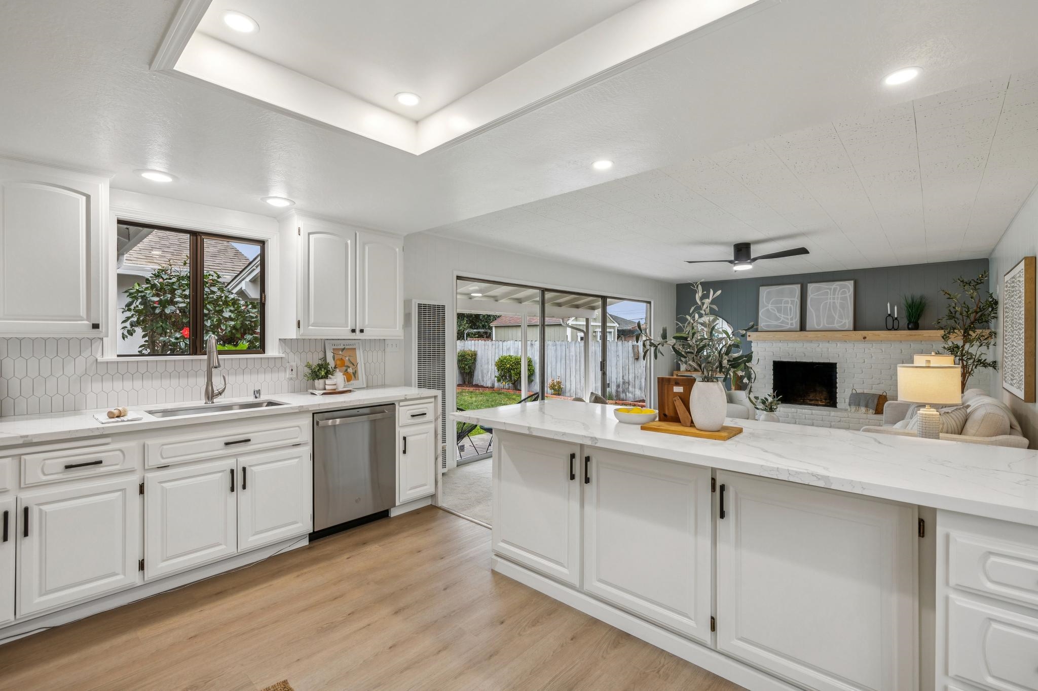 Detail Gallery Image 19 of 47 For 727 Moraga Dr, San Leandro,  CA 94578 - 3 Beds | 2 Baths