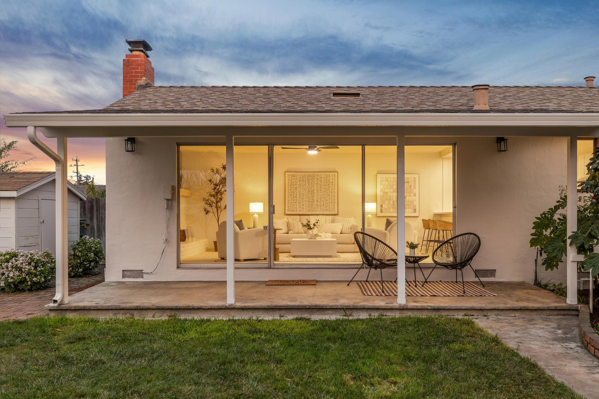 Detail Gallery Image 5 of 47 For 727 Moraga Dr, San Leandro,  CA 94578 - 3 Beds | 2 Baths