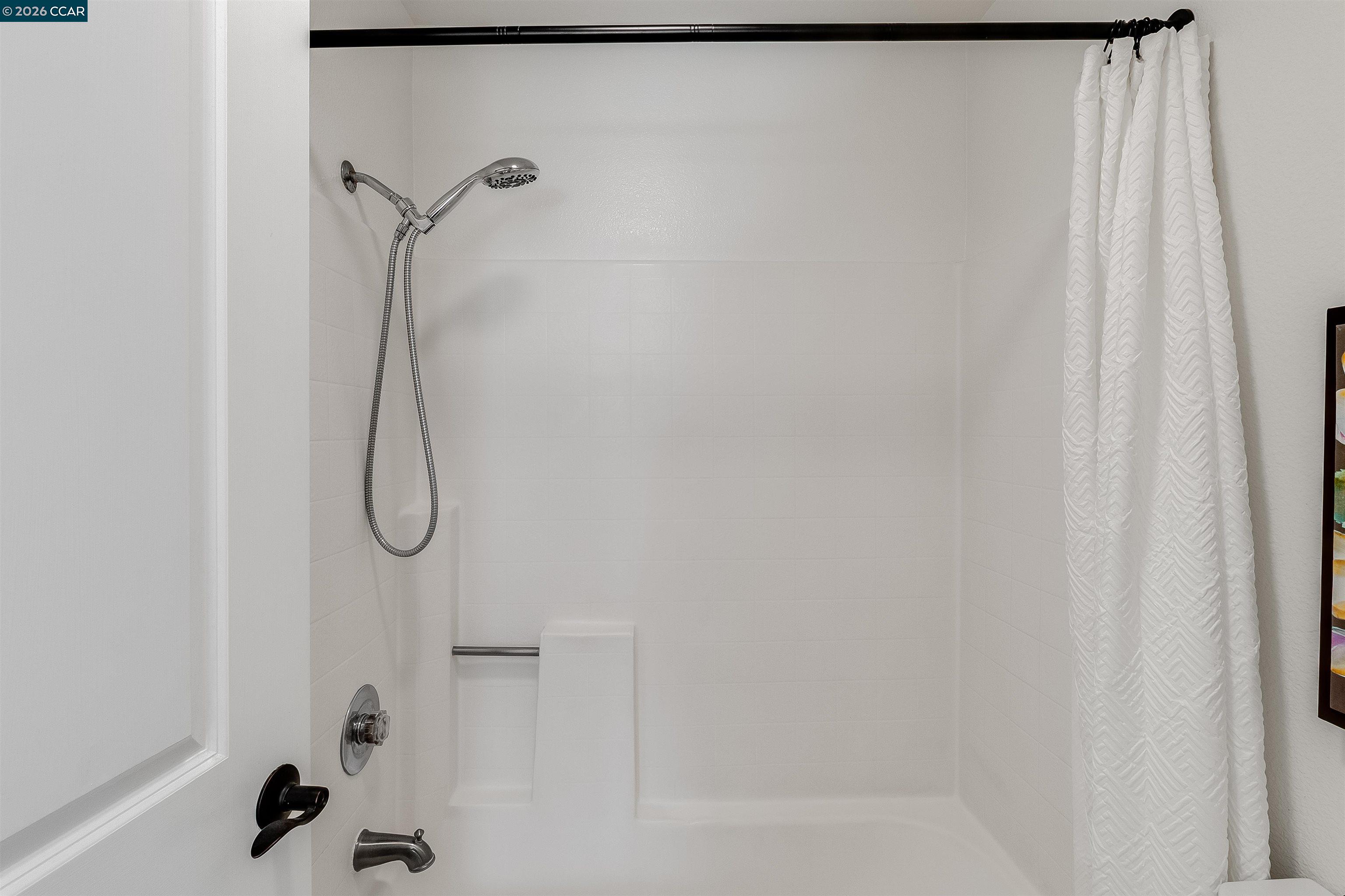 Photo #14: 41121731 Listing: Photo #14