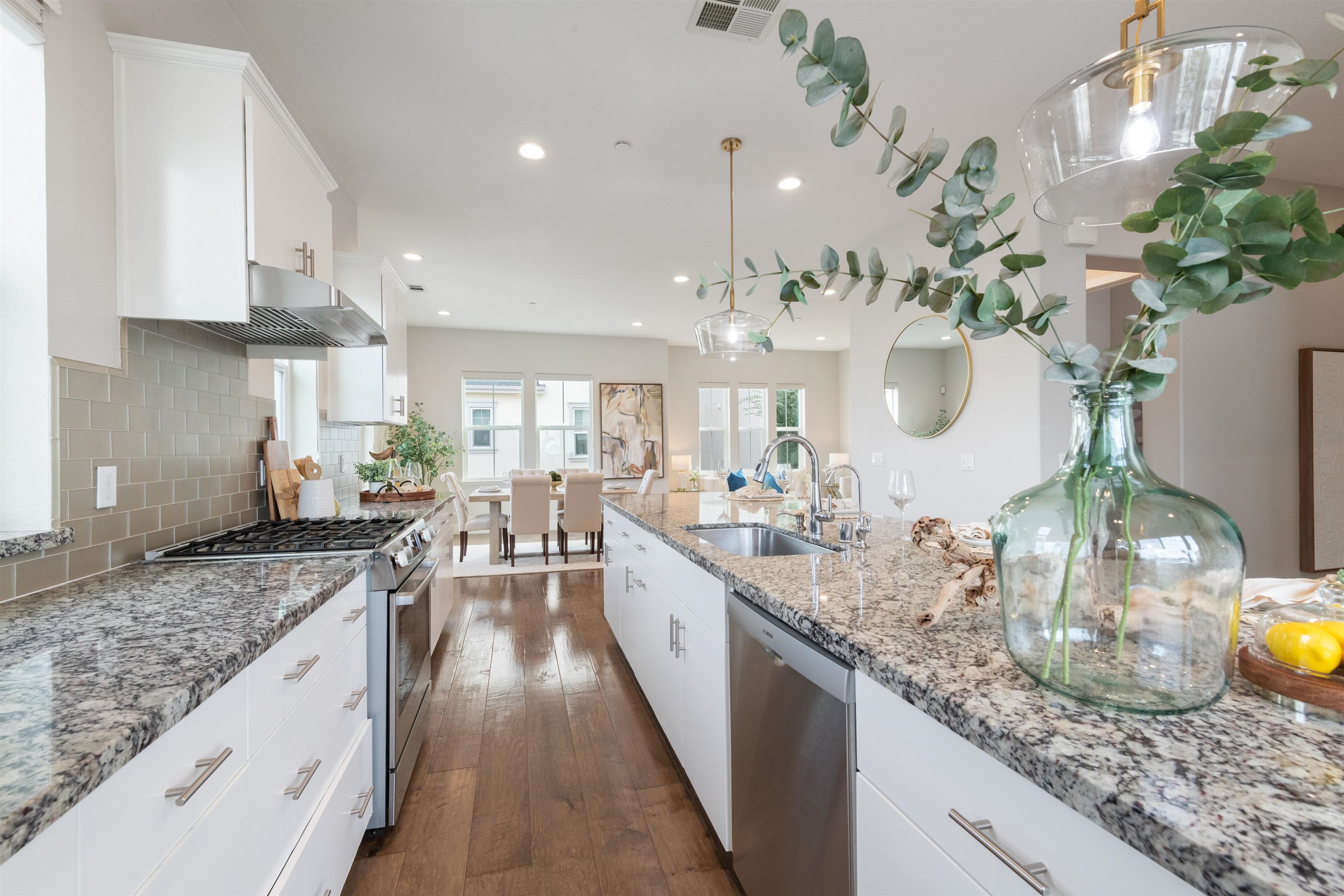 Detail Gallery Image 6 of 35 For 4371 Panorama Dr, Dublin,  CA 94568 - 3 Beds | 2/1 Baths