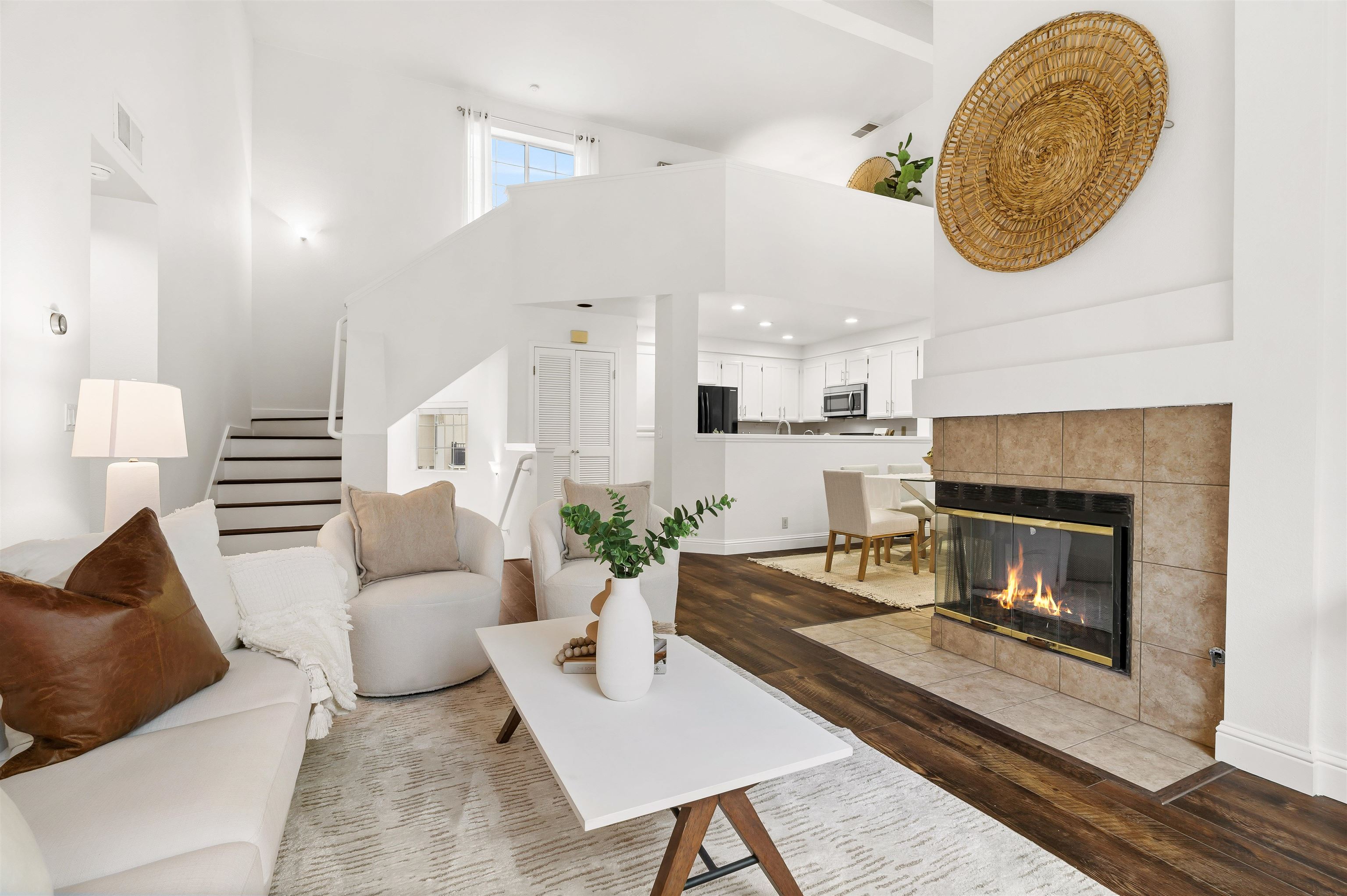 Detail Gallery Image 2 of 42 For 7774 Tuscany Dr, Dublin,  CA 94568 - 2 Beds | 2 Baths