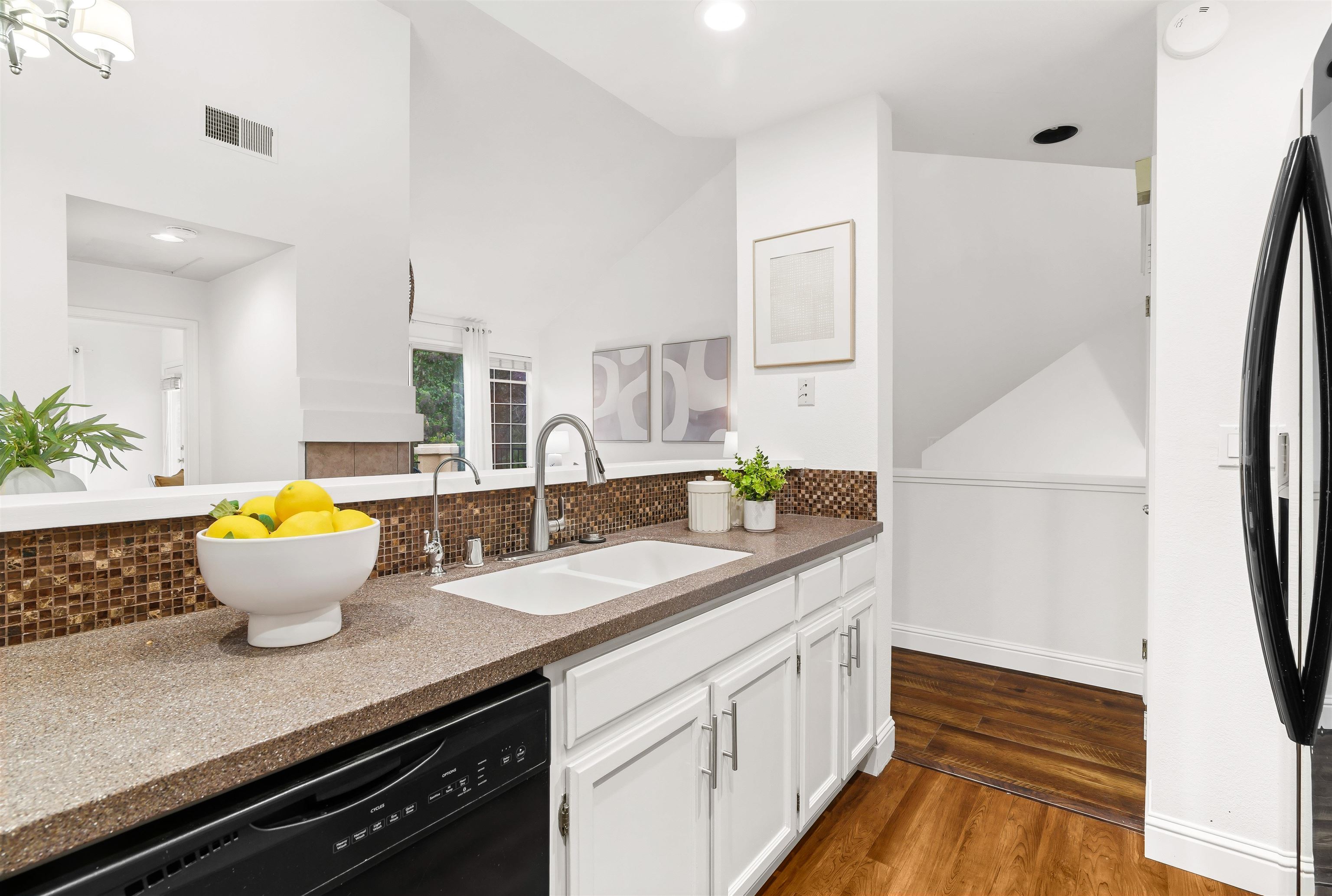 Detail Gallery Image 16 of 42 For 7774 Tuscany Dr, Dublin,  CA 94568 - 2 Beds | 2 Baths