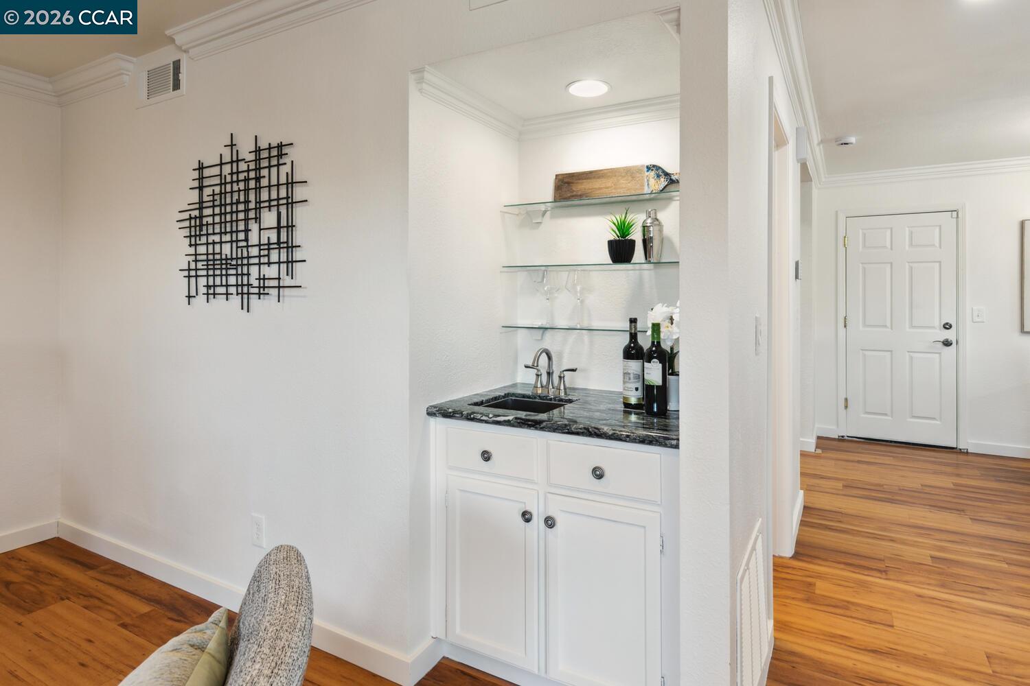 Photo #13: 41121738 Listing: Photo #13