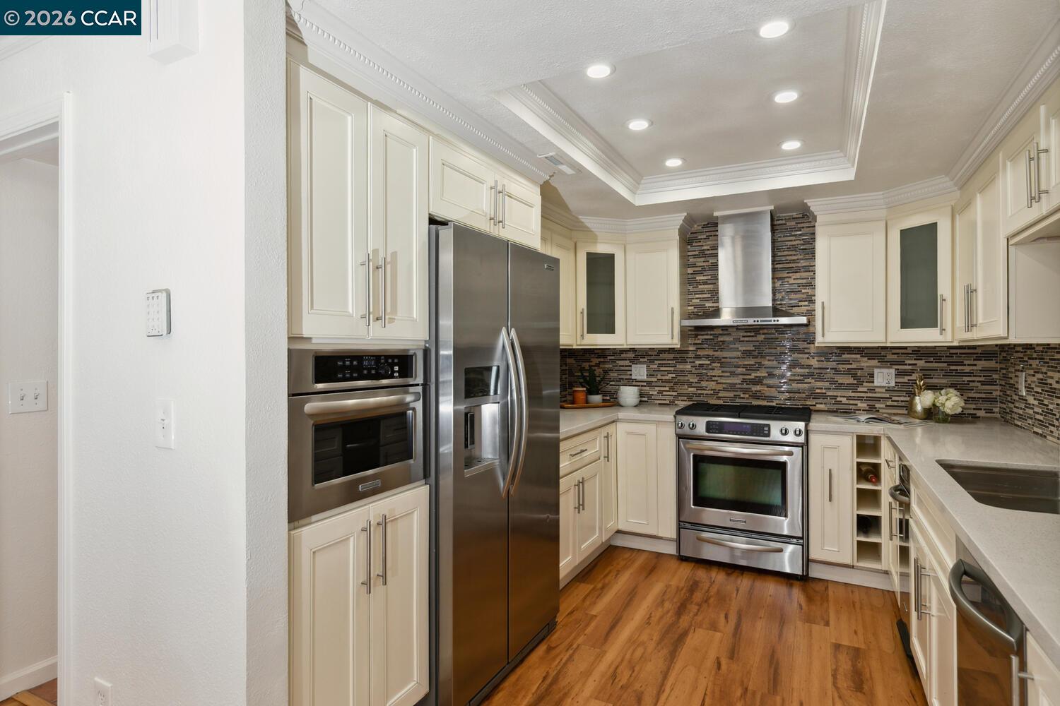 Photo #5: 41121738 Listing: Photo #5