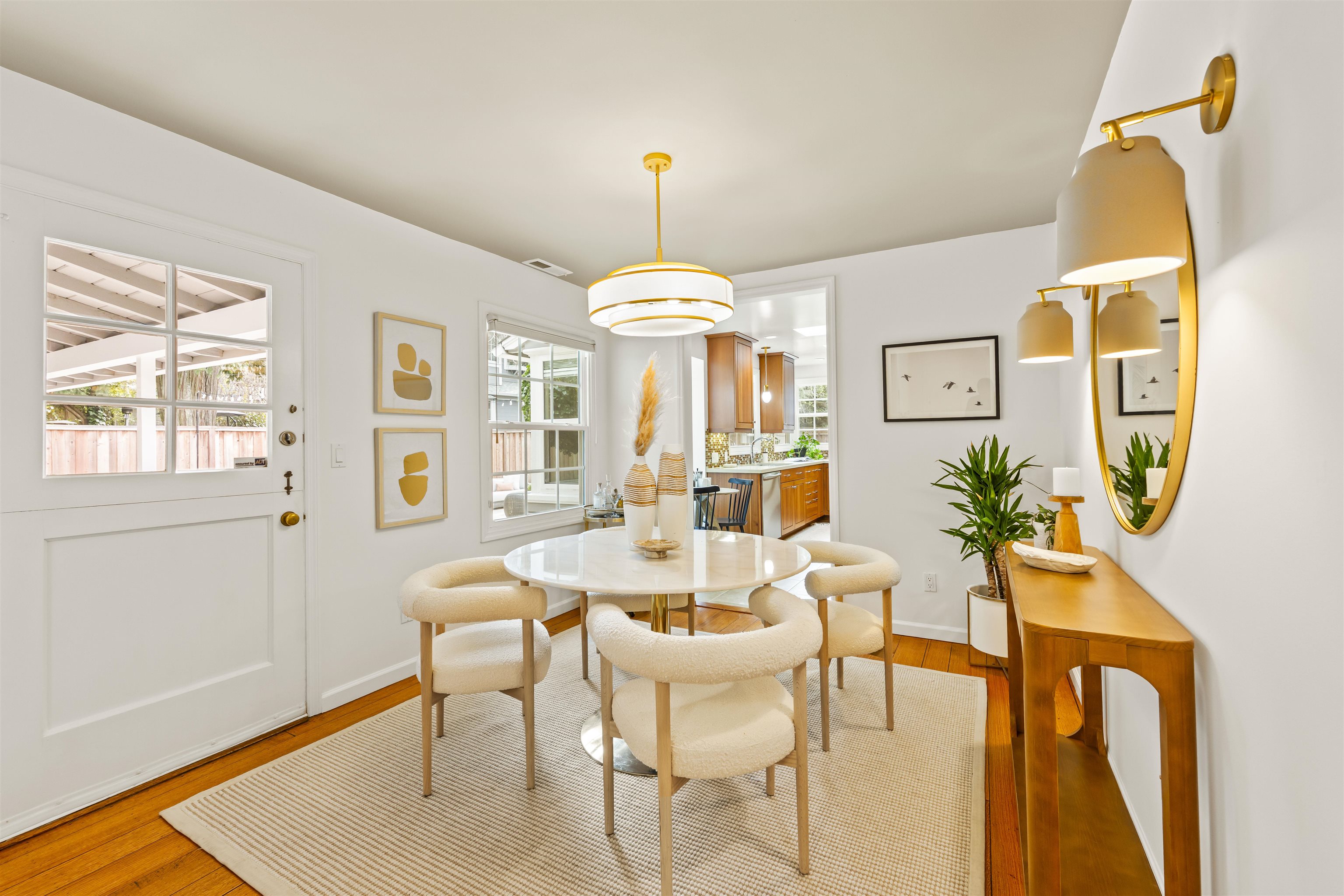 Detail Gallery Image 15 of 57 For 1509 Mountain Blvd, Oakland,  CA 94611 - 3 Beds | 2 Baths