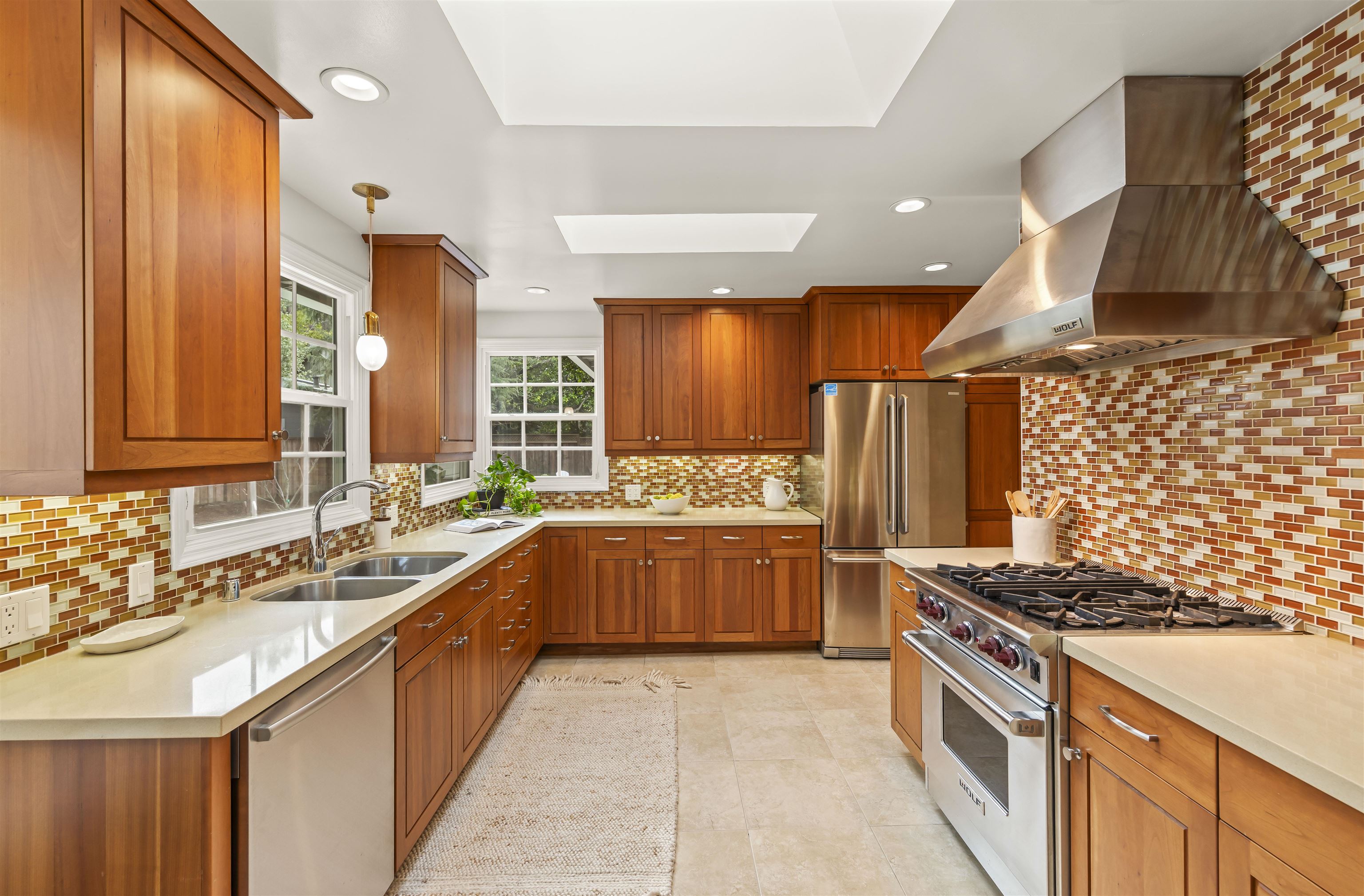 Detail Gallery Image 18 of 57 For 1509 Mountain Blvd, Oakland,  CA 94611 - 3 Beds | 2 Baths