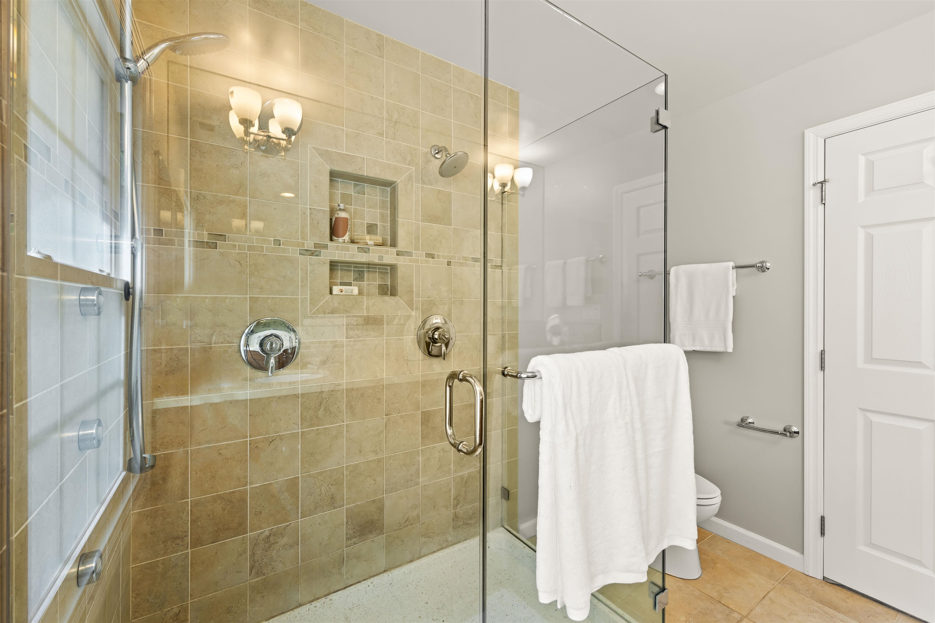 Detail Gallery Image 29 of 57 For 1509 Mountain Blvd, Oakland,  CA 94611 - 3 Beds | 2 Baths