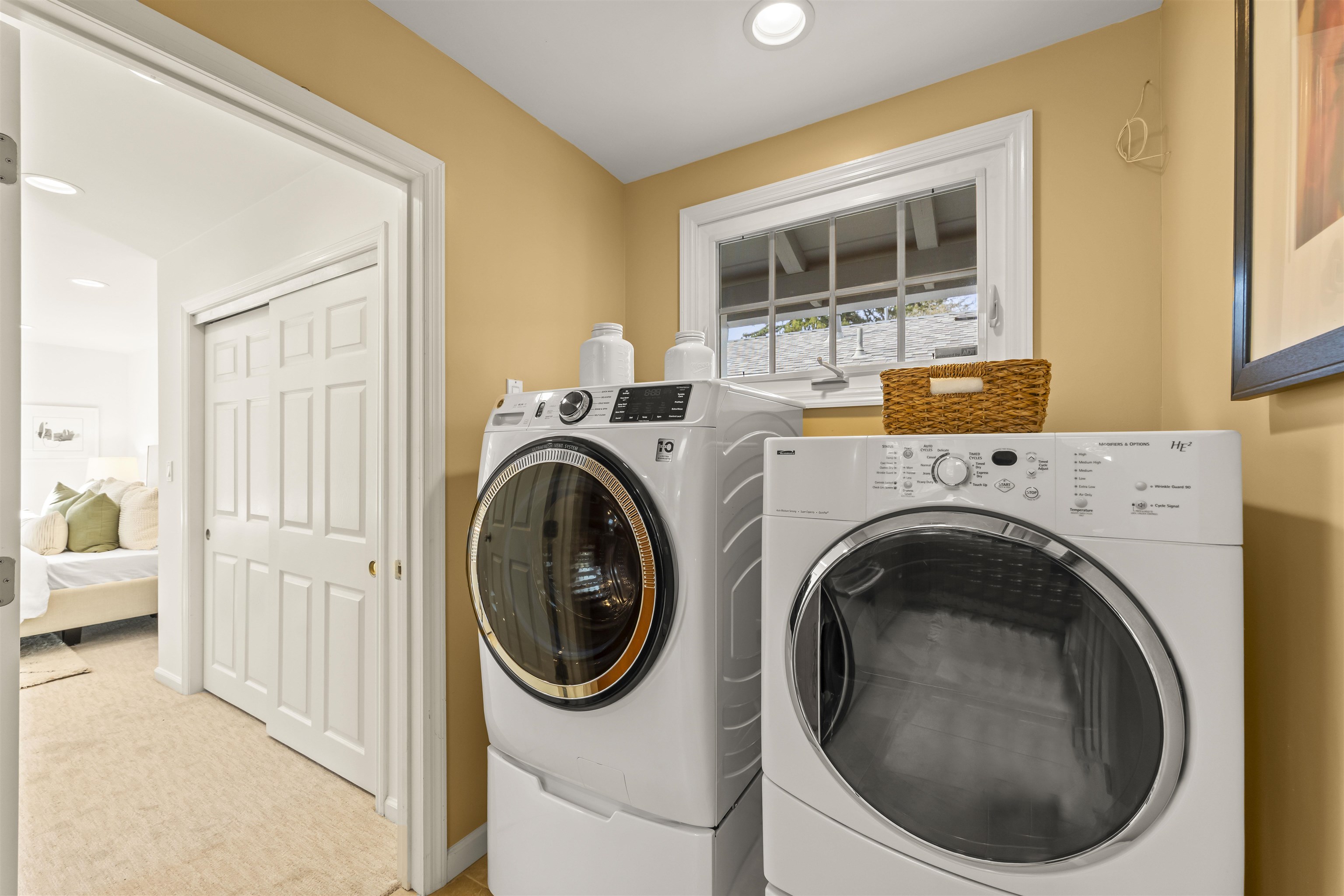 Detail Gallery Image 39 of 57 For 1509 Mountain Blvd, Oakland,  CA 94611 - 3 Beds | 2 Baths