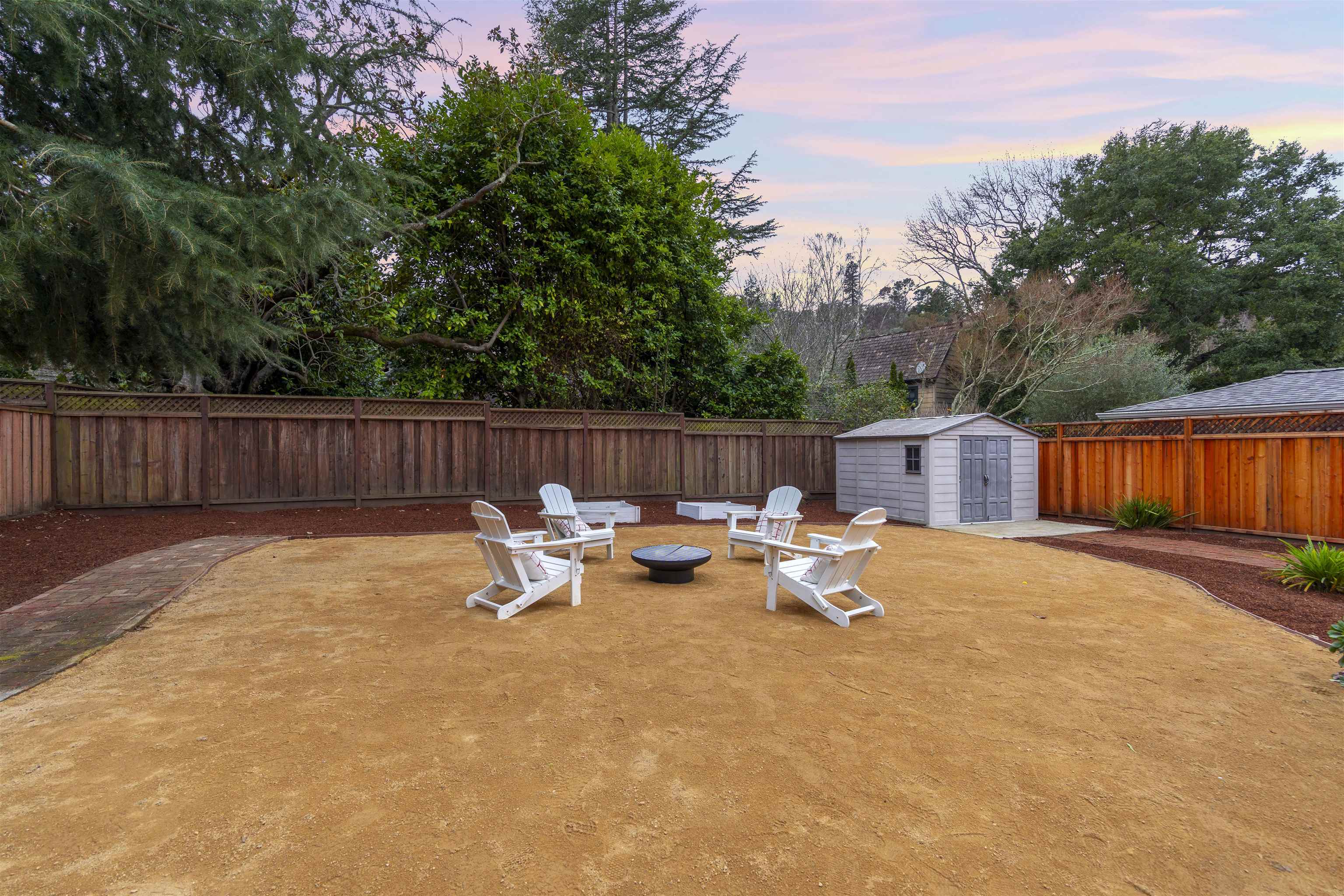 Detail Gallery Image 40 of 57 For 1509 Mountain Blvd, Oakland,  CA 94611 - 3 Beds | 2 Baths