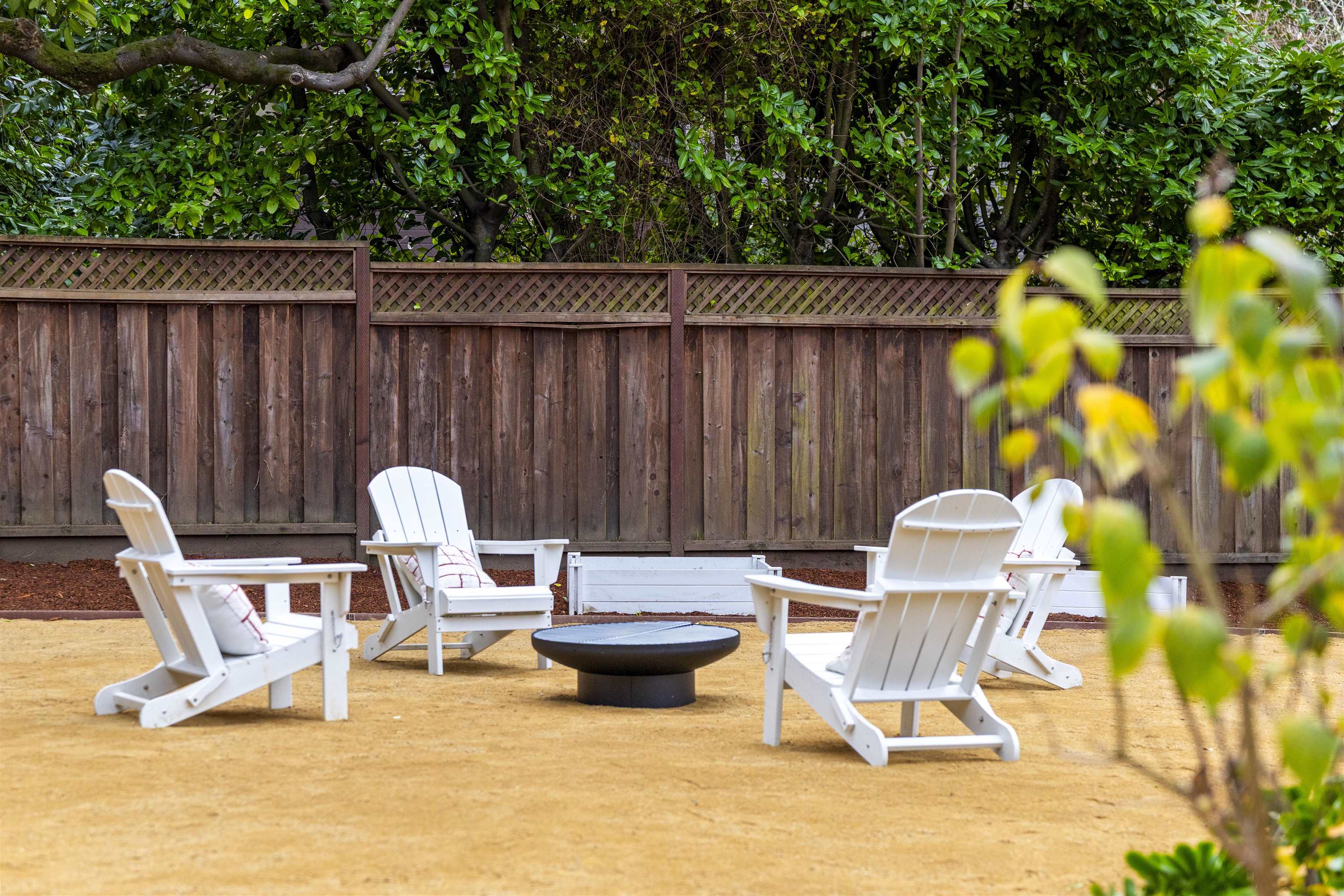 Detail Gallery Image 52 of 57 For 1509 Mountain Blvd, Oakland,  CA 94611 - 3 Beds | 2 Baths