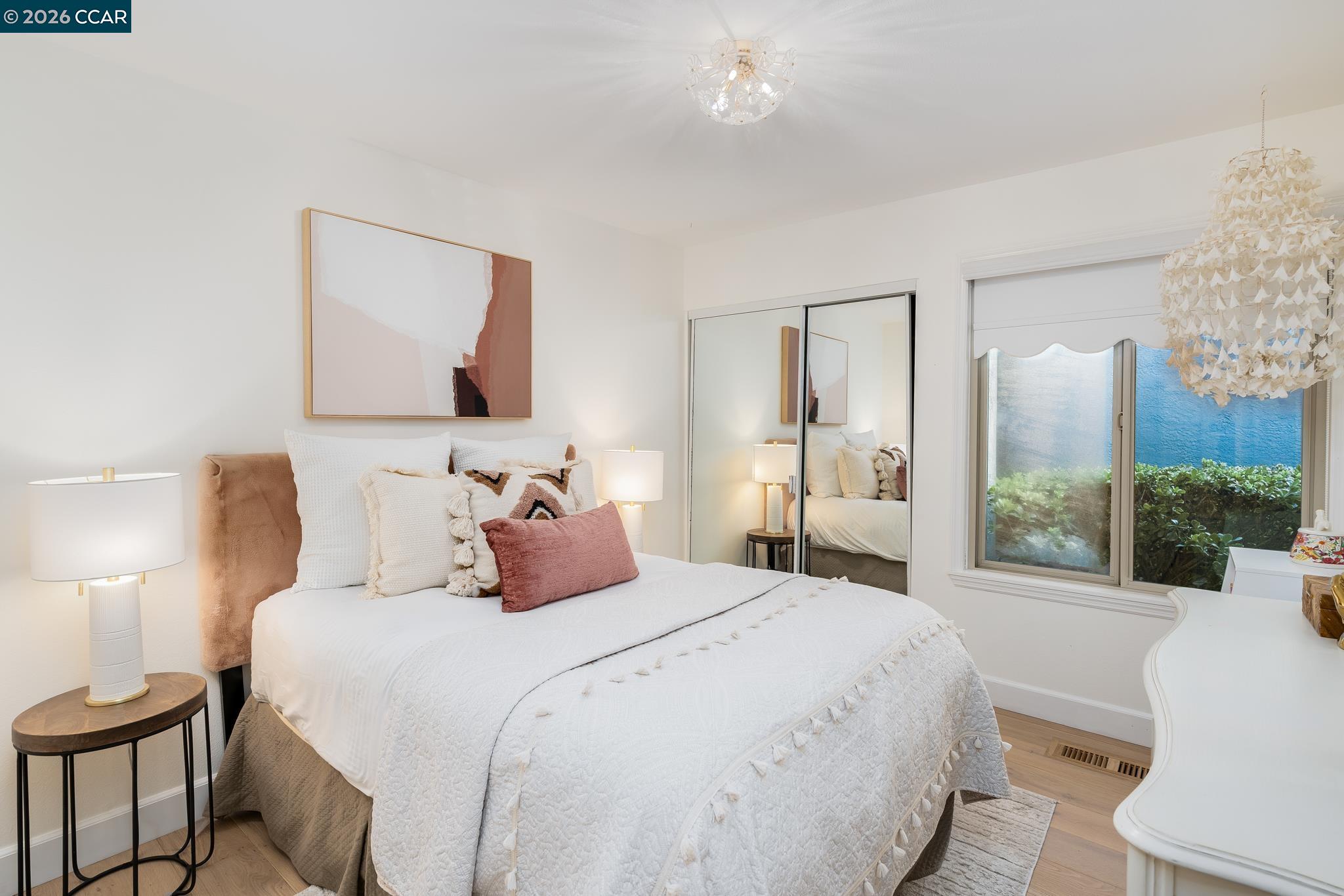 Detail Gallery Image 27 of 42 For 2003 Saint George Rd, Danville,  CA 94526 - 4 Beds | 2/1 Baths