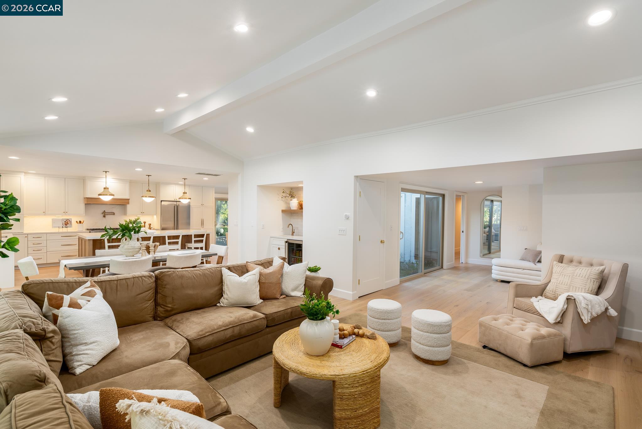 Detail Gallery Image 9 of 42 For 2003 Saint George Rd, Danville,  CA 94526 - 4 Beds | 2/1 Baths