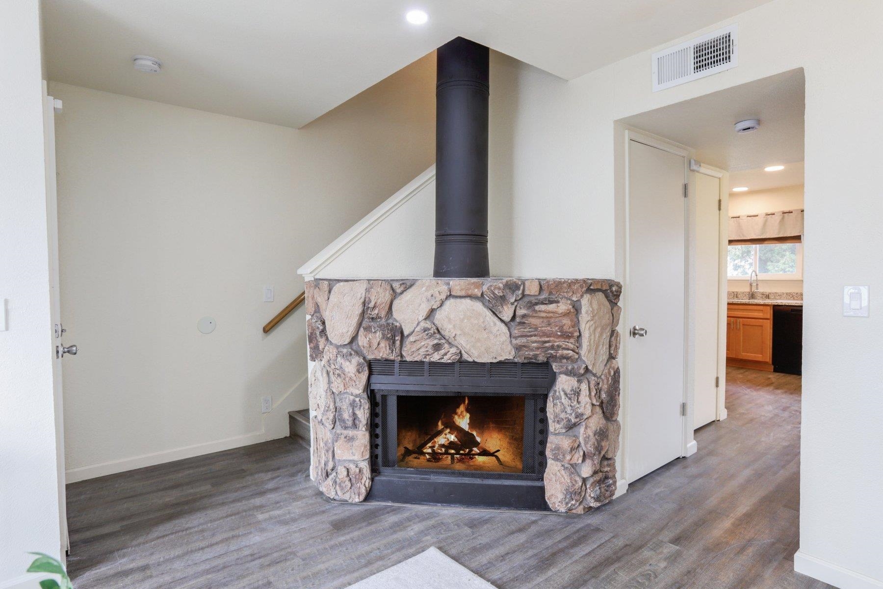 Photo #10: 41121741 Listing: Photo #10