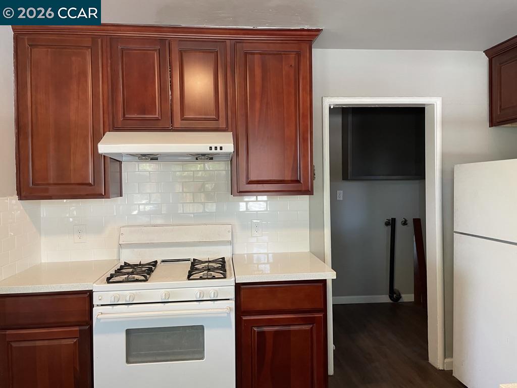 Detail Gallery Image 21 of 45 For 2100 94th Ave, Oakland,  CA 94603 - – Beds | – Baths