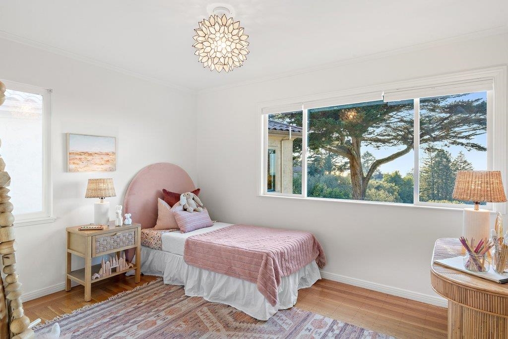 Detail Gallery Image 21 of 57 For 6121 Chelton Drive, Oakland,  CA 94611 - 2 Beds | 1/1 Baths