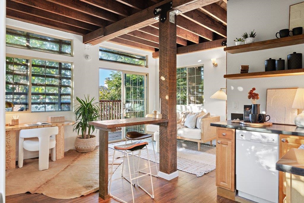 Detail Gallery Image 39 of 57 For 6121 Chelton Drive, Oakland,  CA 94611 - 2 Beds | 1/1 Baths