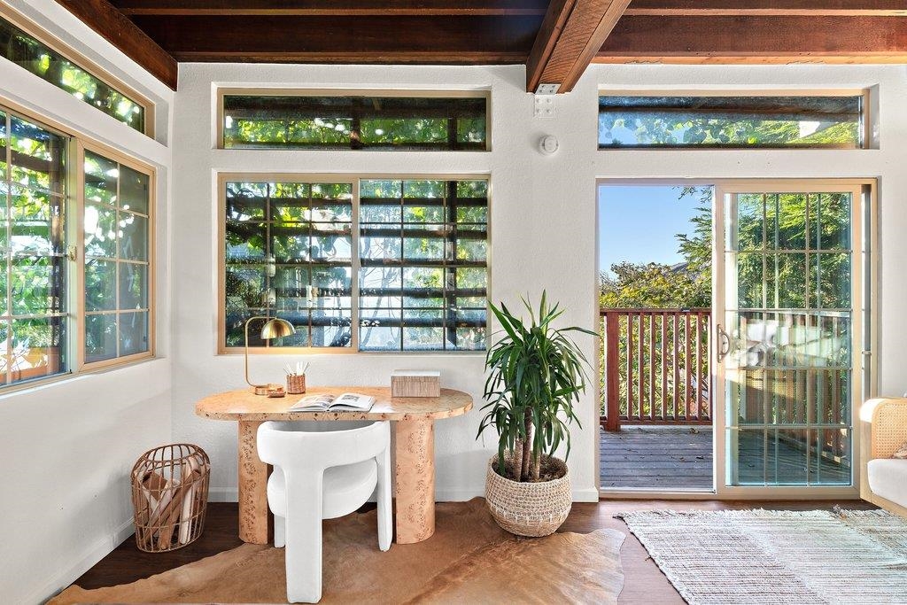 Detail Gallery Image 40 of 57 For 6121 Chelton Drive, Oakland,  CA 94611 - 2 Beds | 1/1 Baths