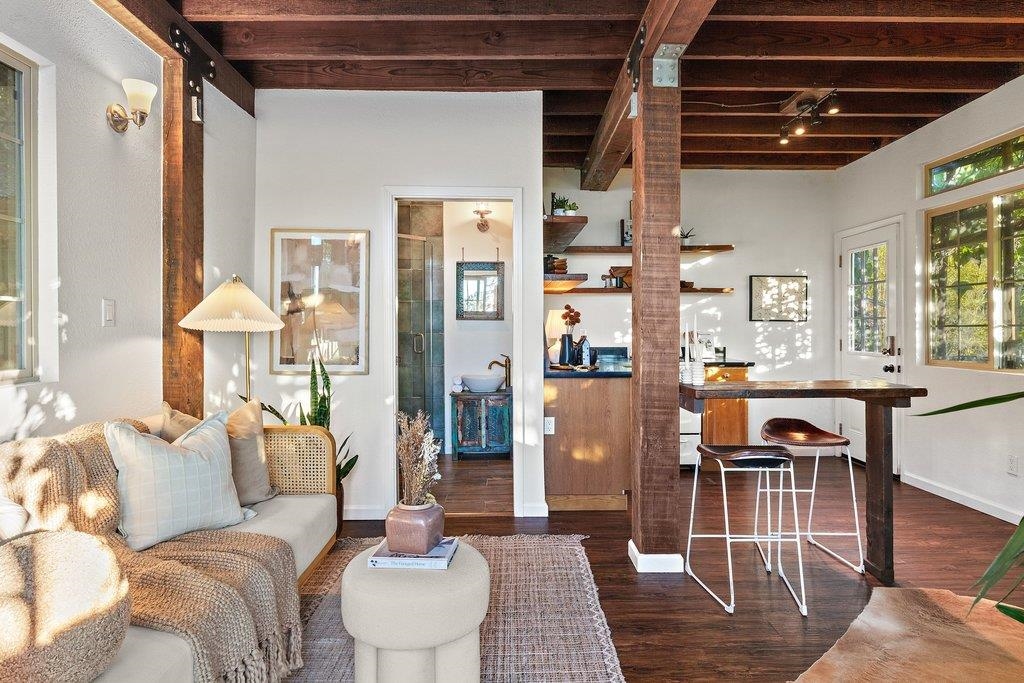 Detail Gallery Image 42 of 57 For 6121 Chelton Drive, Oakland,  CA 94611 - 2 Beds | 1/1 Baths